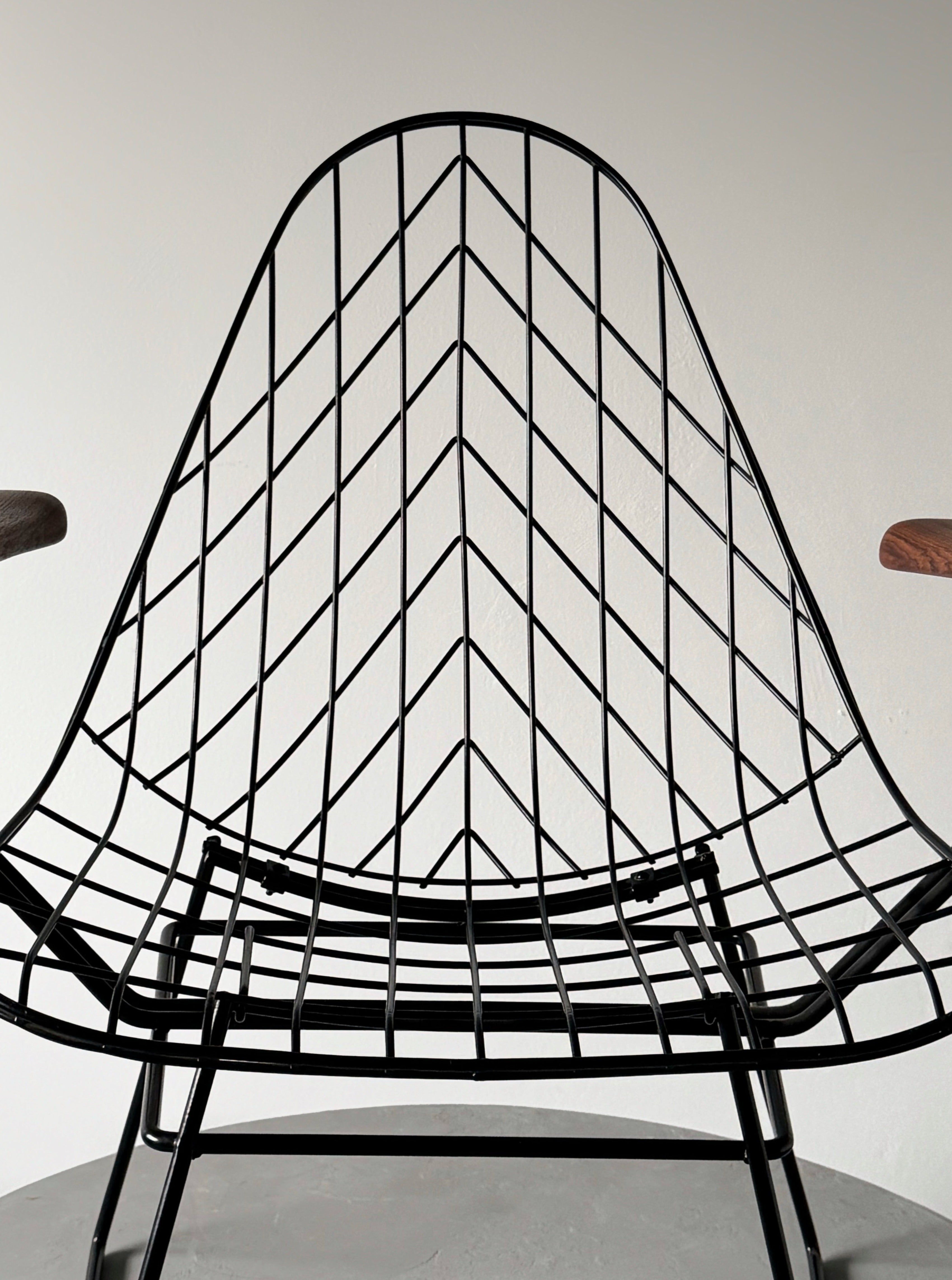 Wire leaf pattern arm chair by Cees Braakman and A. Dekker