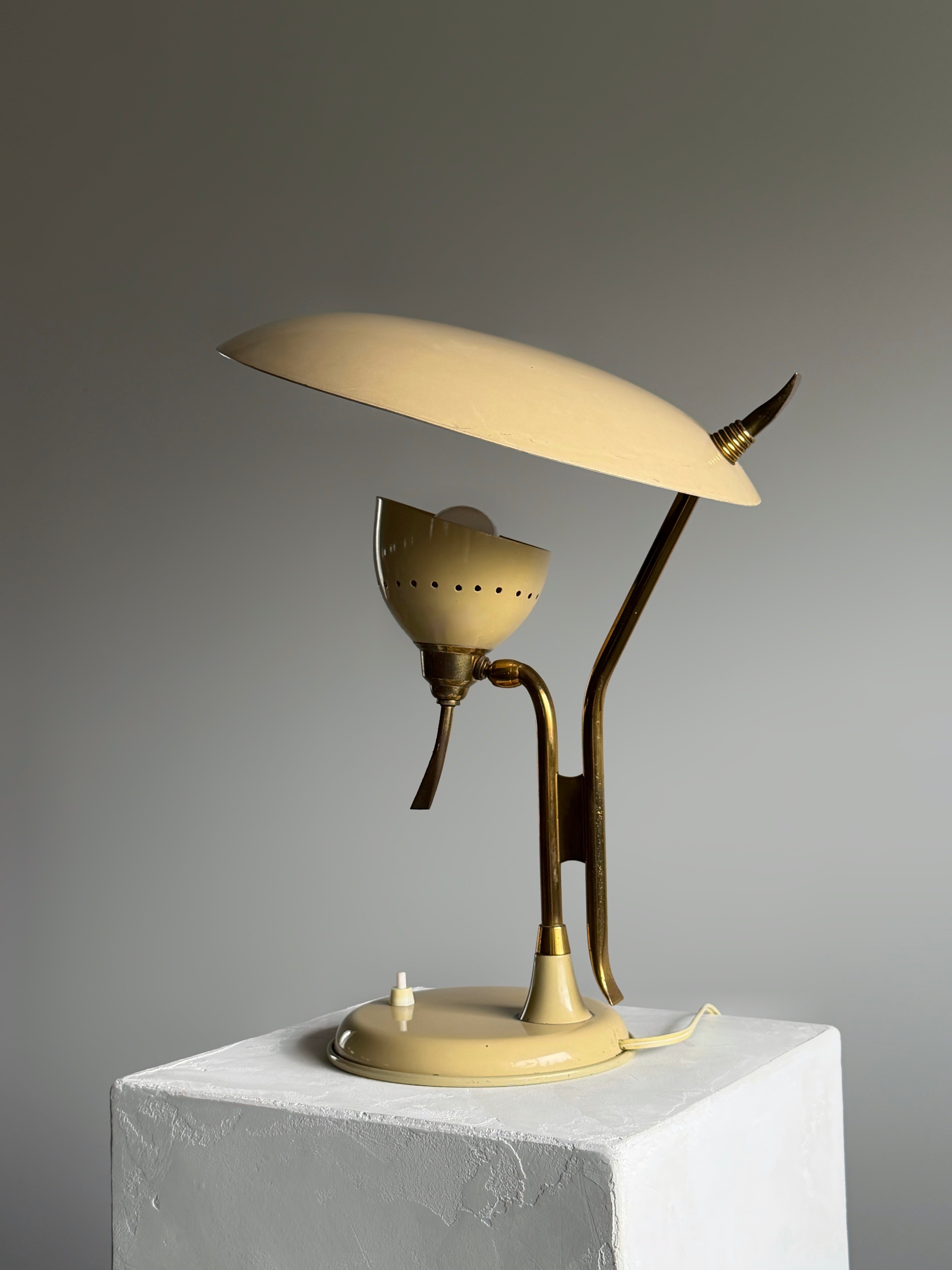 Italian Desk Lamp in Brass by Lumen Milano, 1950s