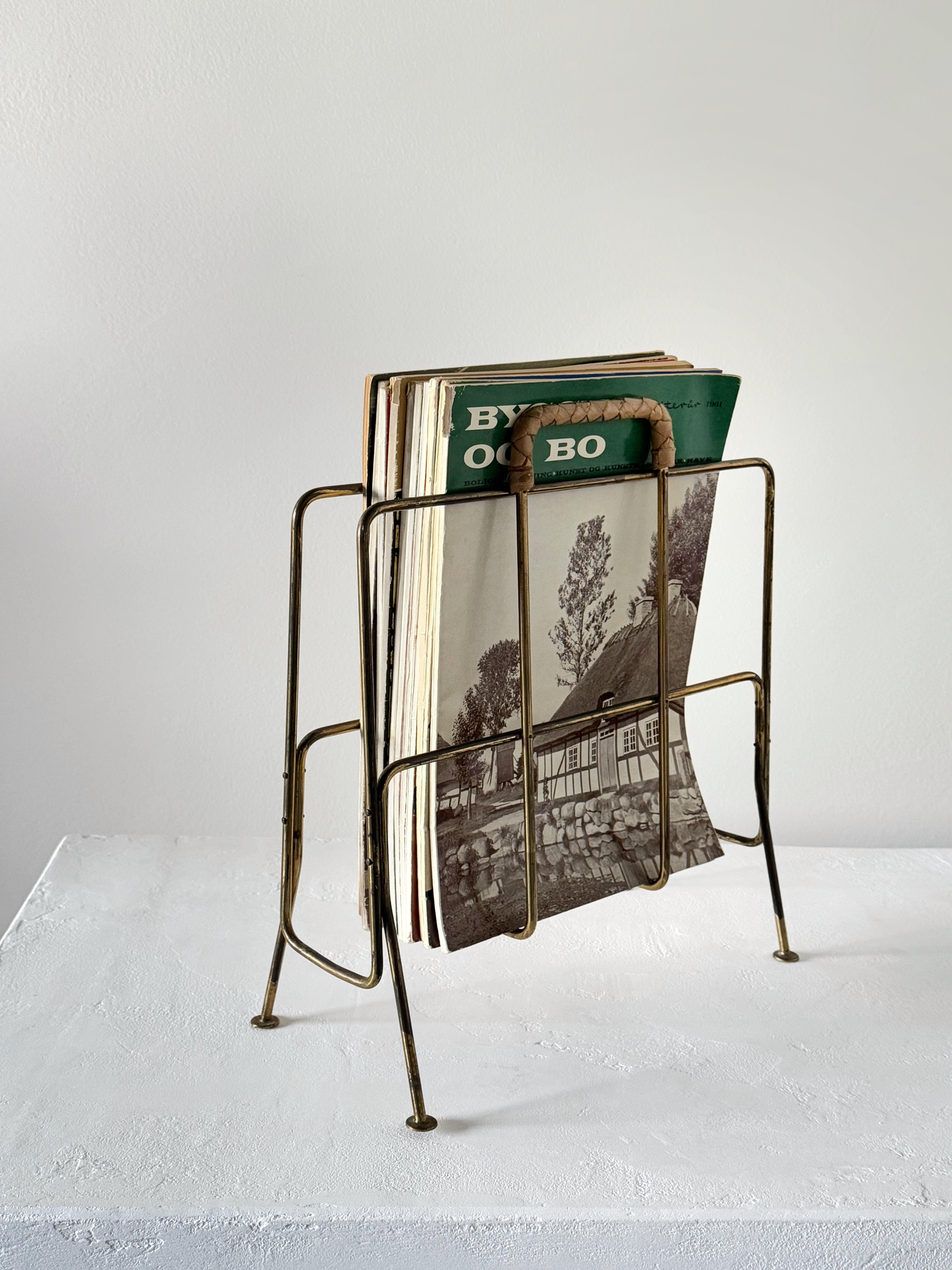 Vintage Brass Magazine Rack with Leather Handle by illumsbohus 1960s