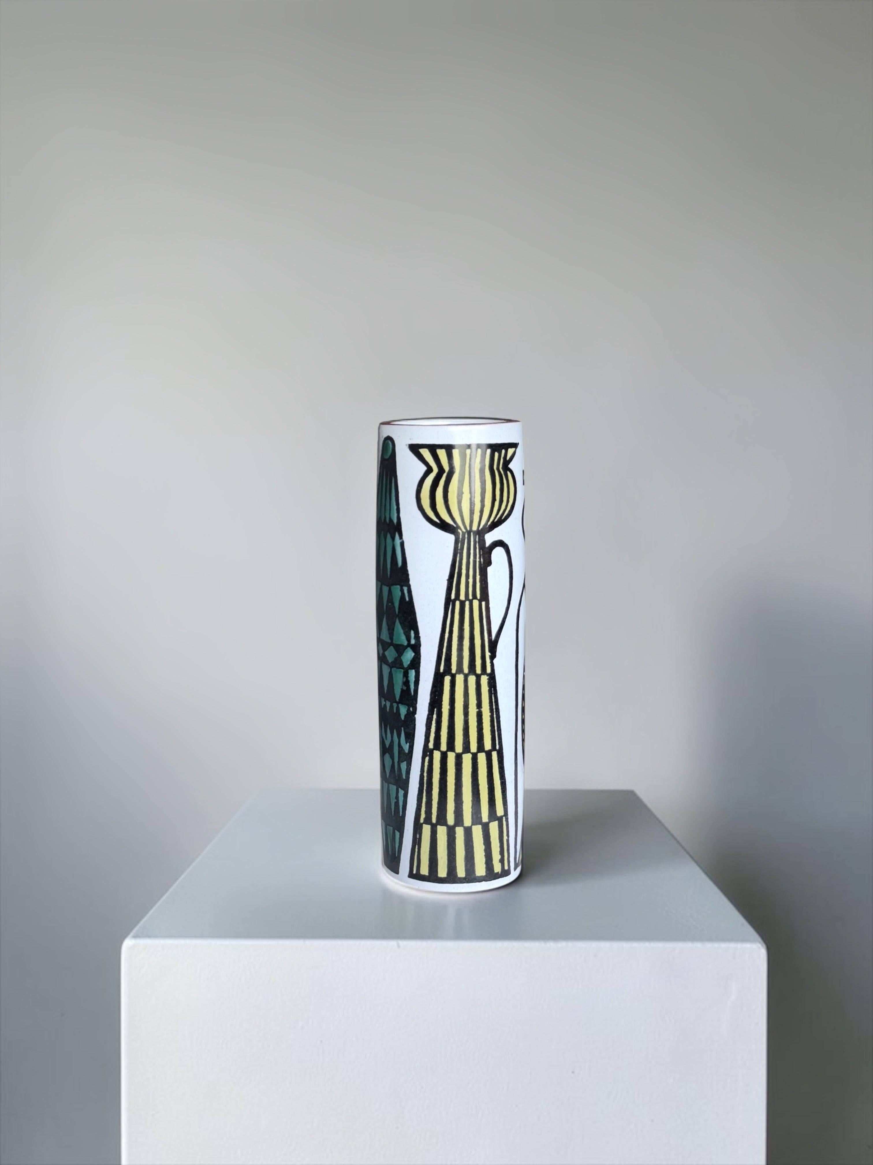 "Karneval" earthenware by Stig Lindberg for Gustavsberg, Sweden