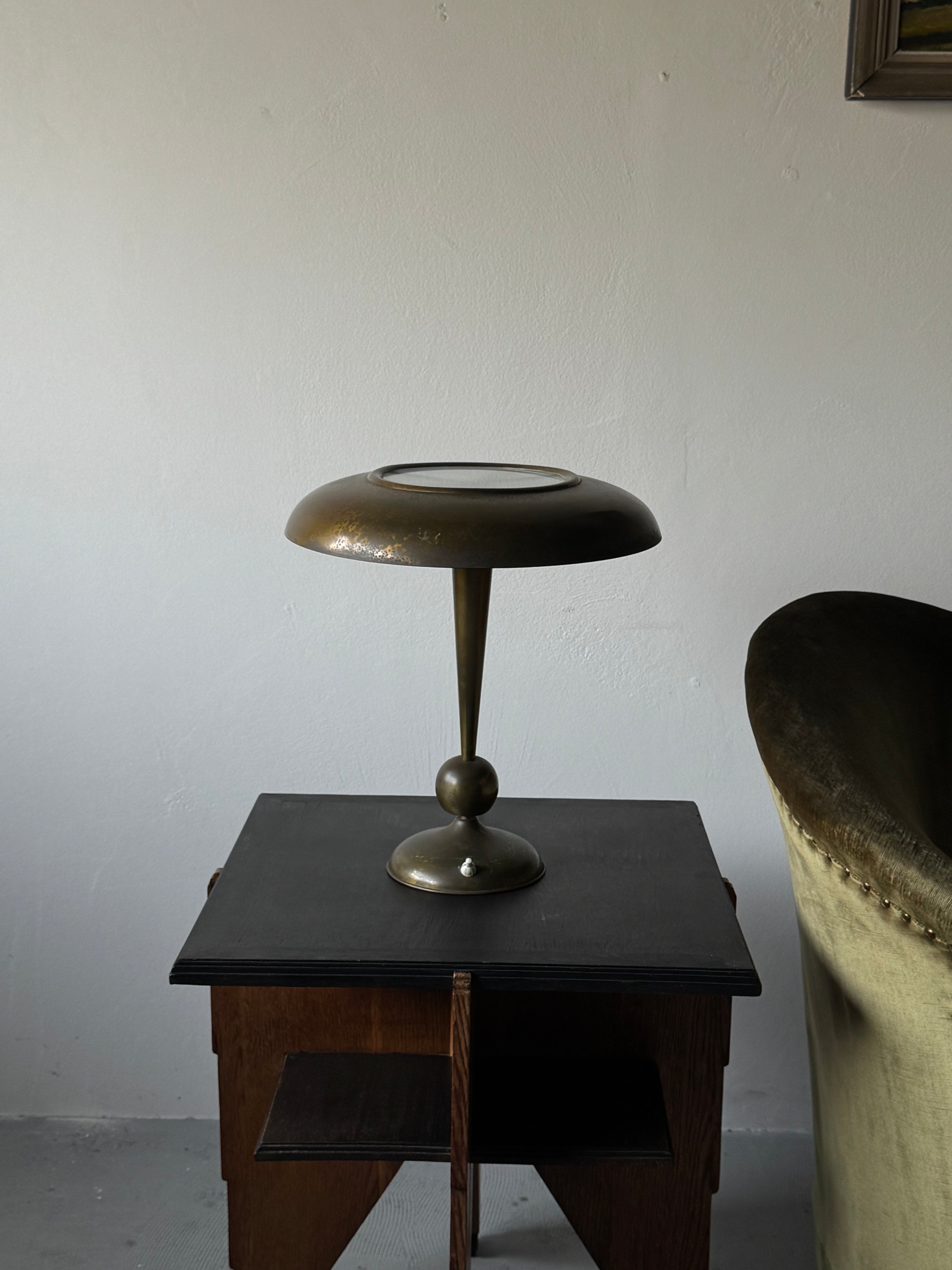 Italian Table Lamp in Brass by Oscar Torlasco for Lumi, 1950s