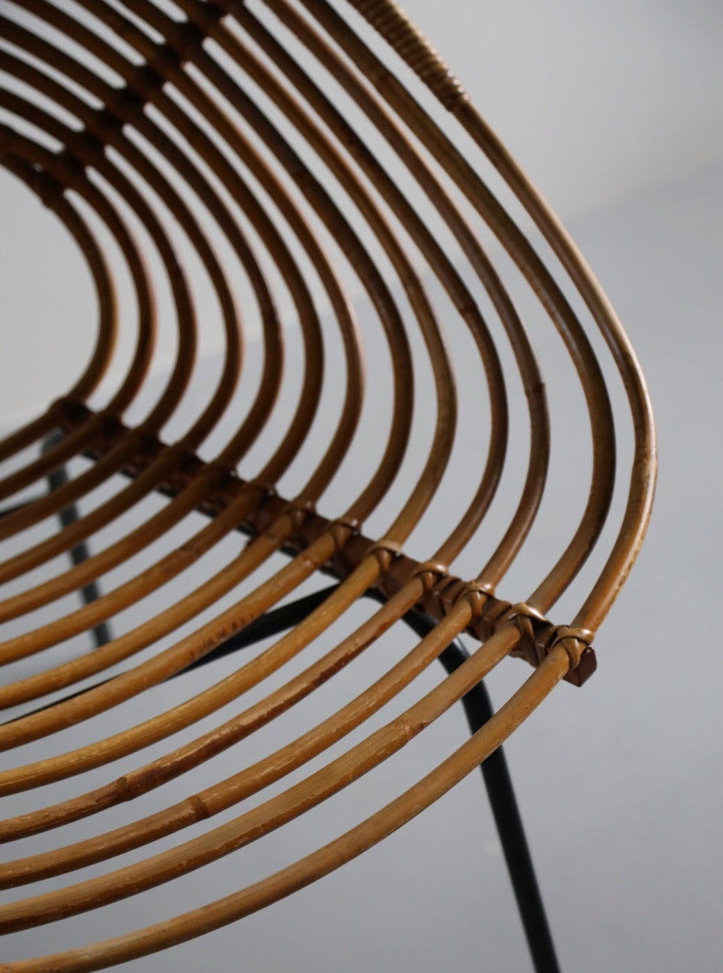 Spiral rattan chair by H. Broekhuizen