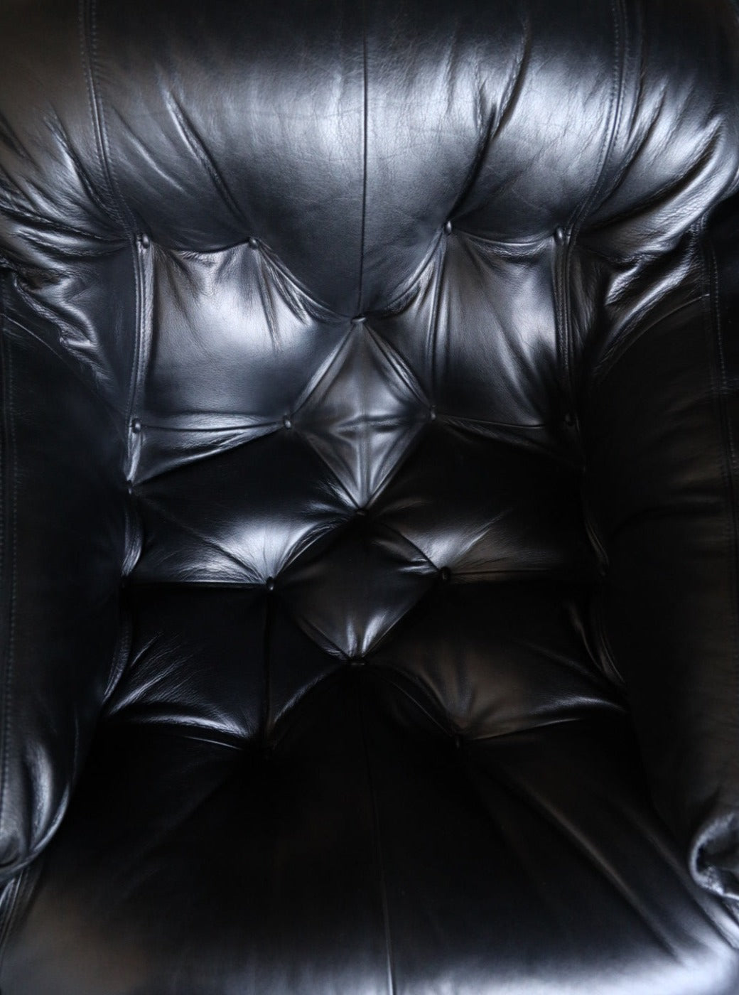 MP 41 Lounge Chair by Percival Lafer