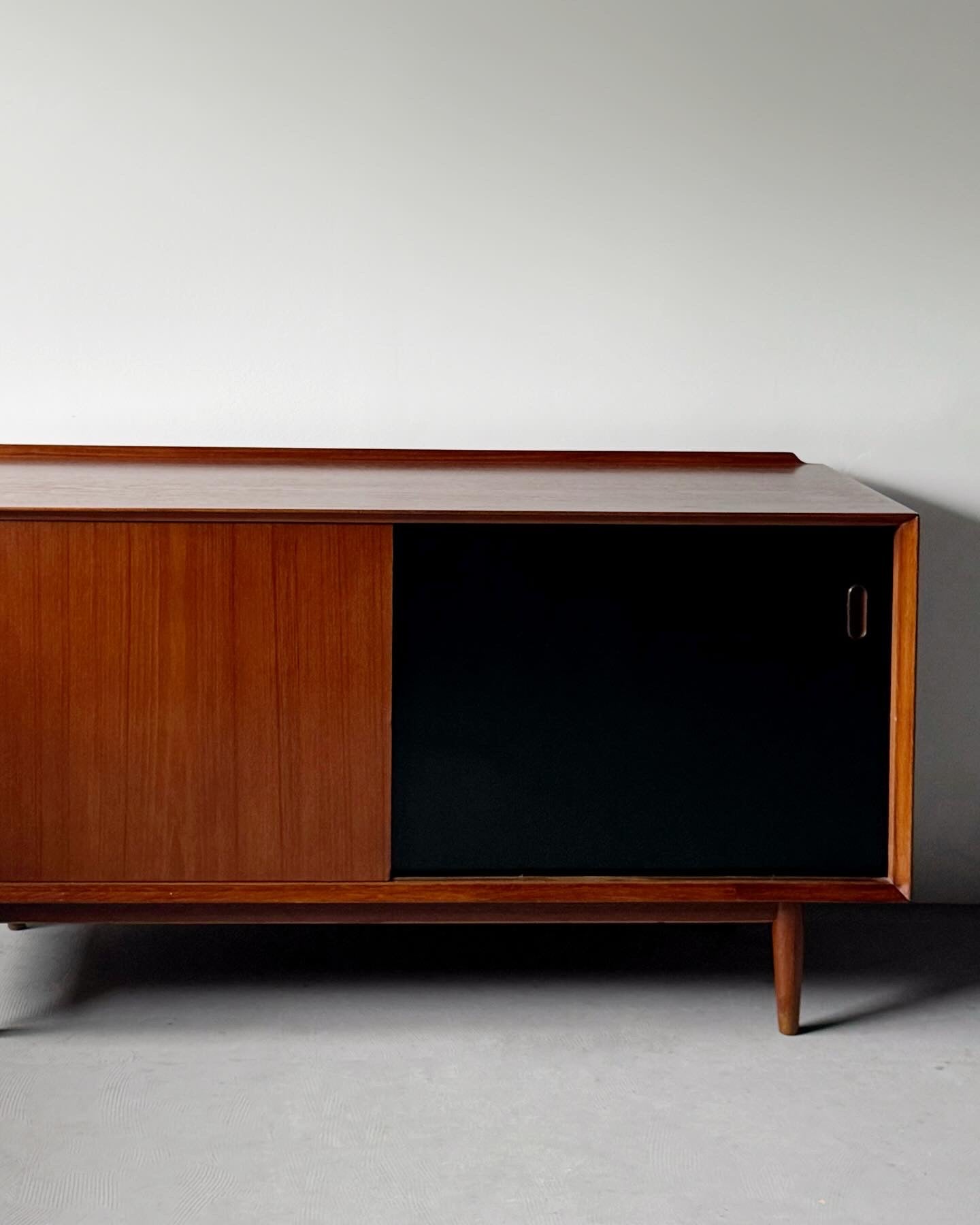 Sideboard OS11 in Teak with Reversible Doors by Arne Vodder for Sibast, Denmark 1950s