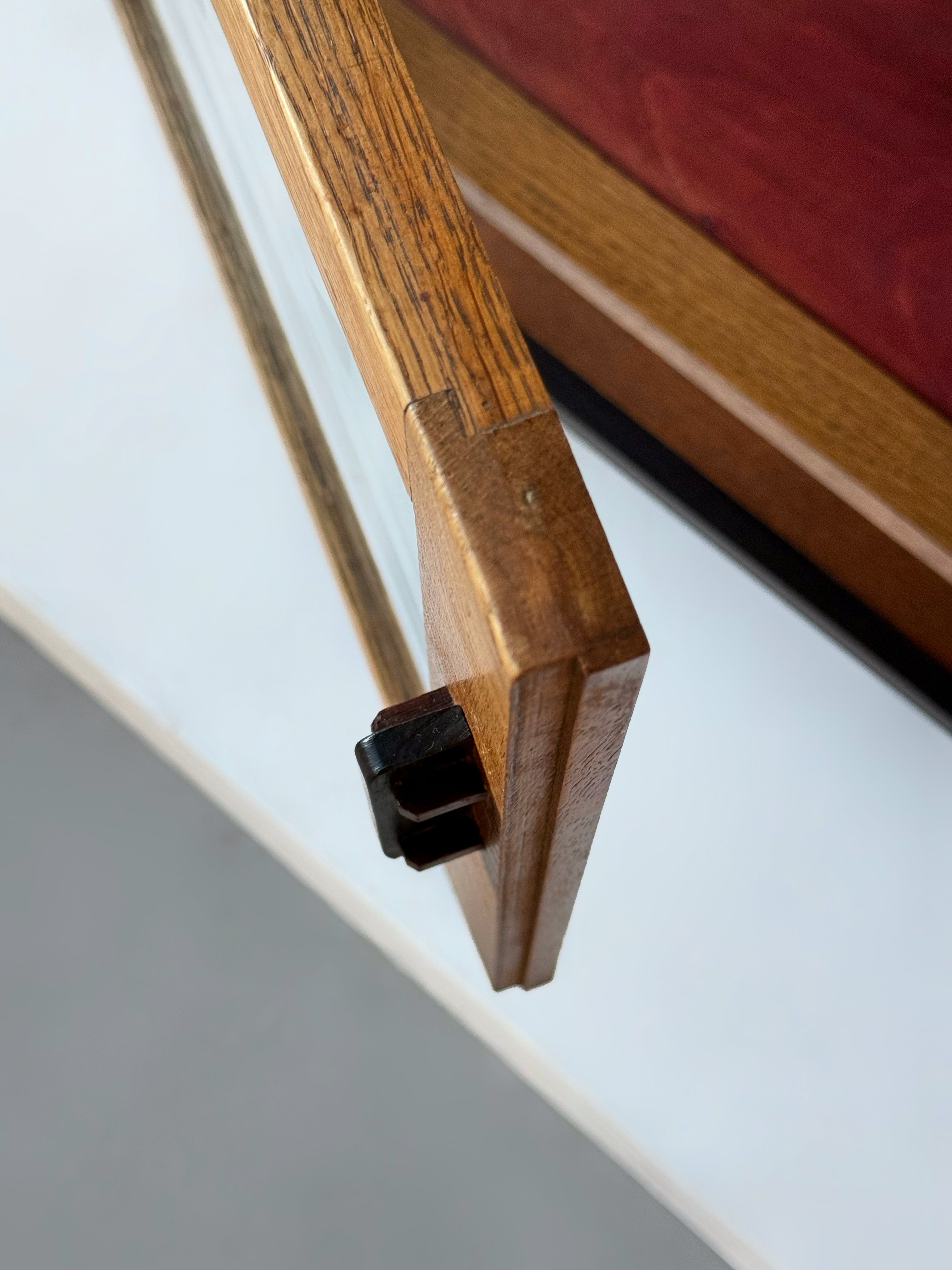 The Hague School / Art Deco Display Cabinet in Oak, The Netherland 1930s