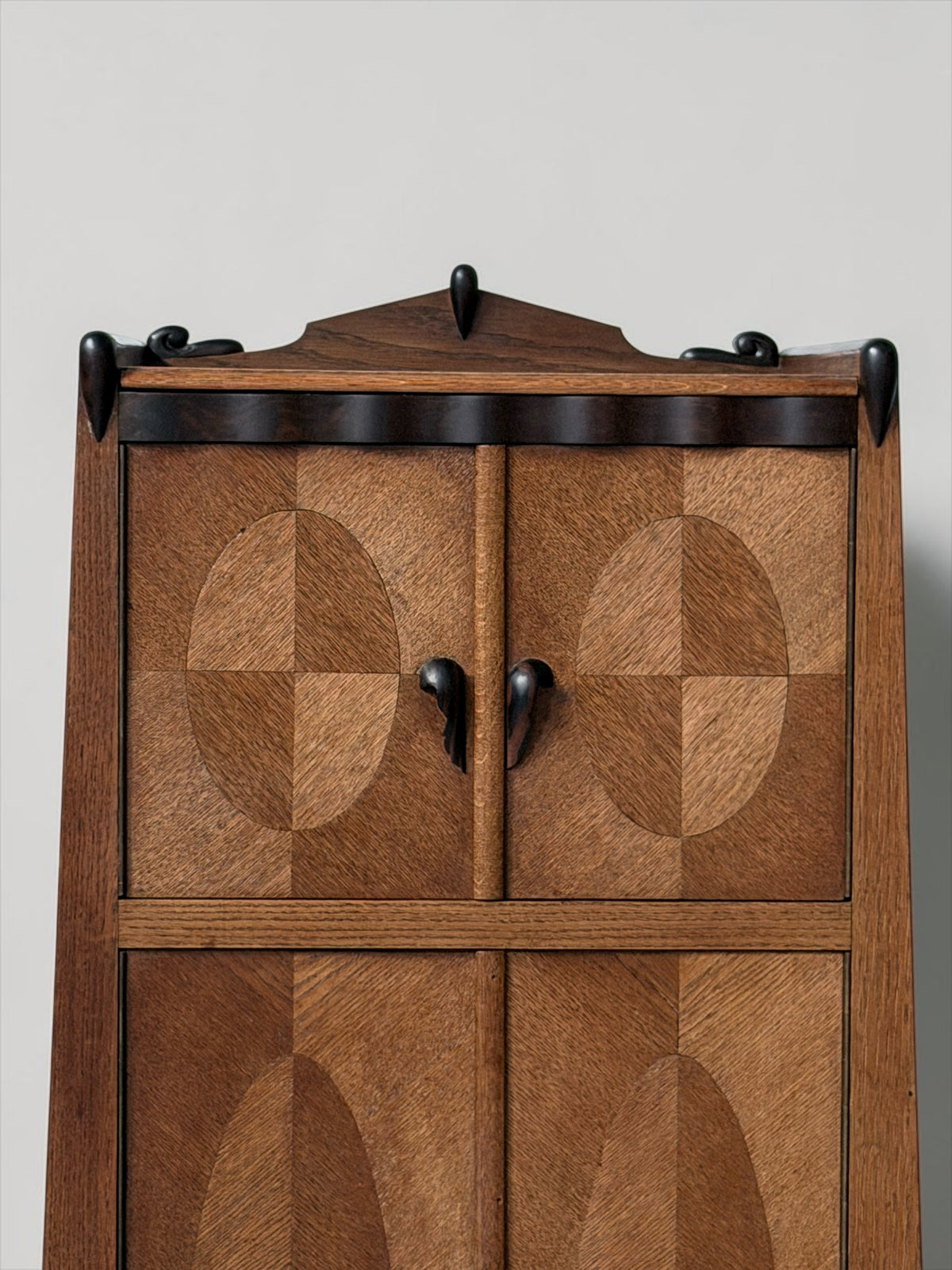 Cabinet by interior architect Willem Penaat, 1920s