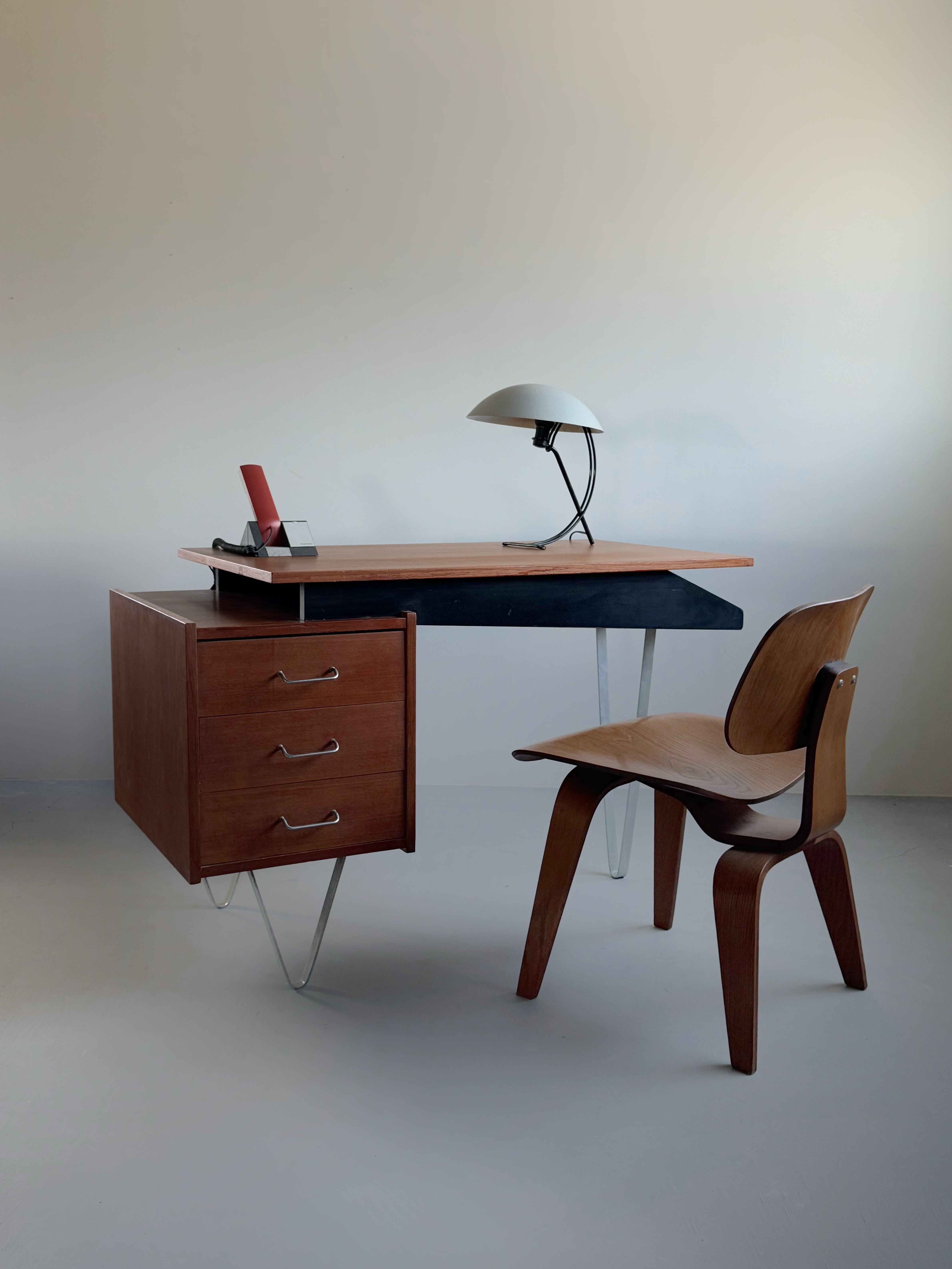Hairpin Writing Desk by Cees Braakman for Pastoe, Netherlands 1960s