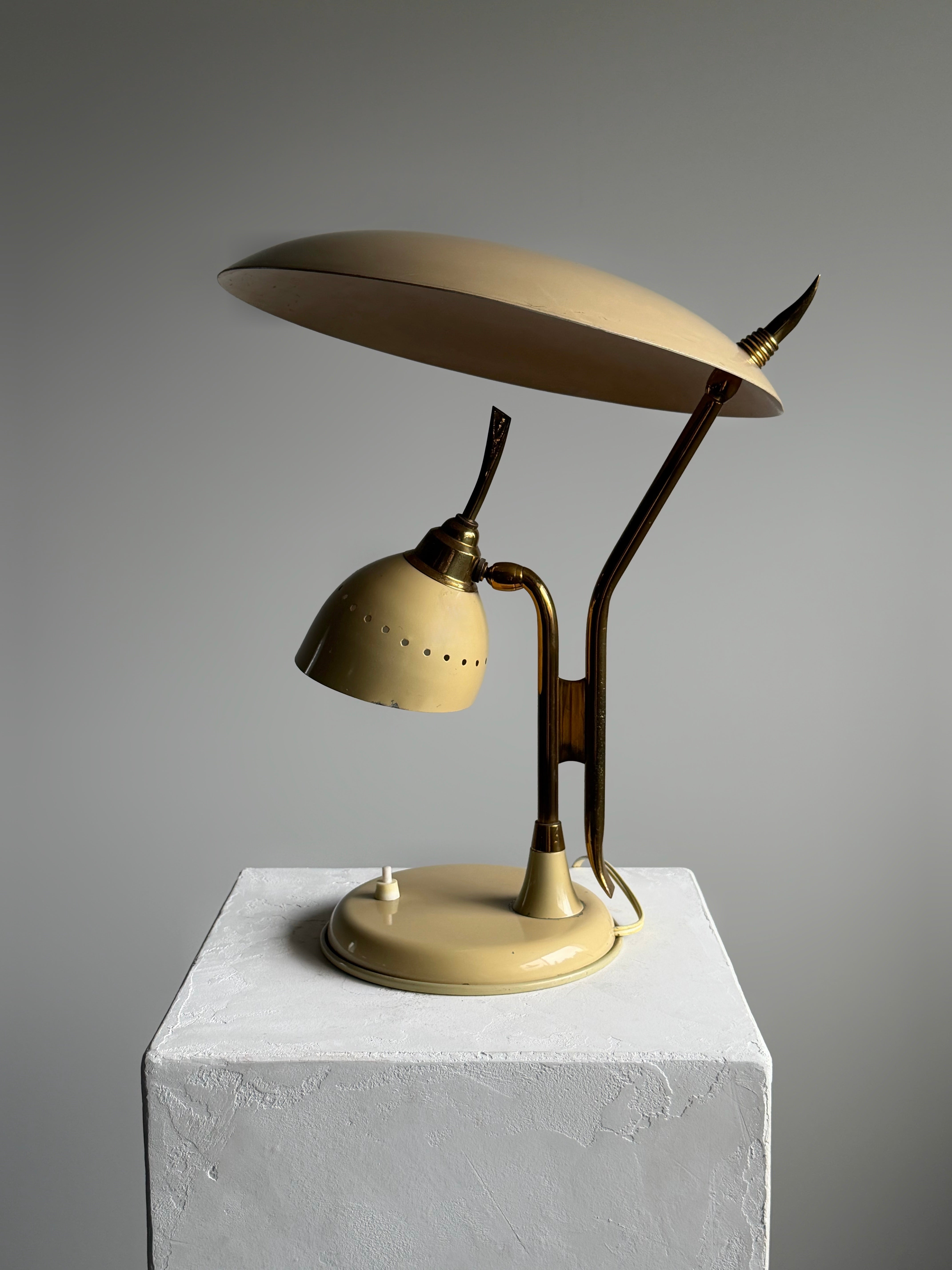 Italian Desk Lamp in Brass by Lumen Milano, 1950s