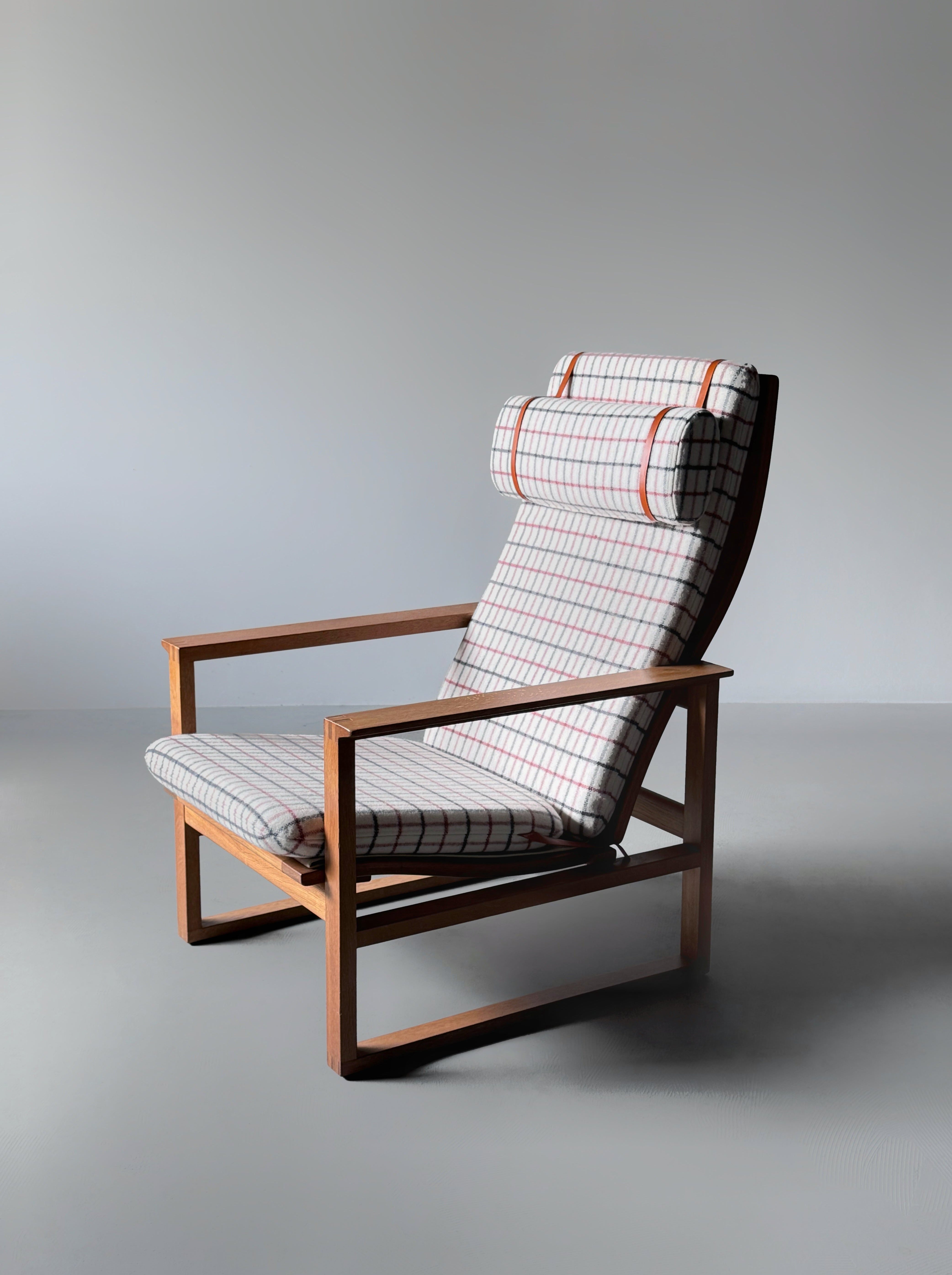 Model 2254 High-back Chair by Børge Mogensen