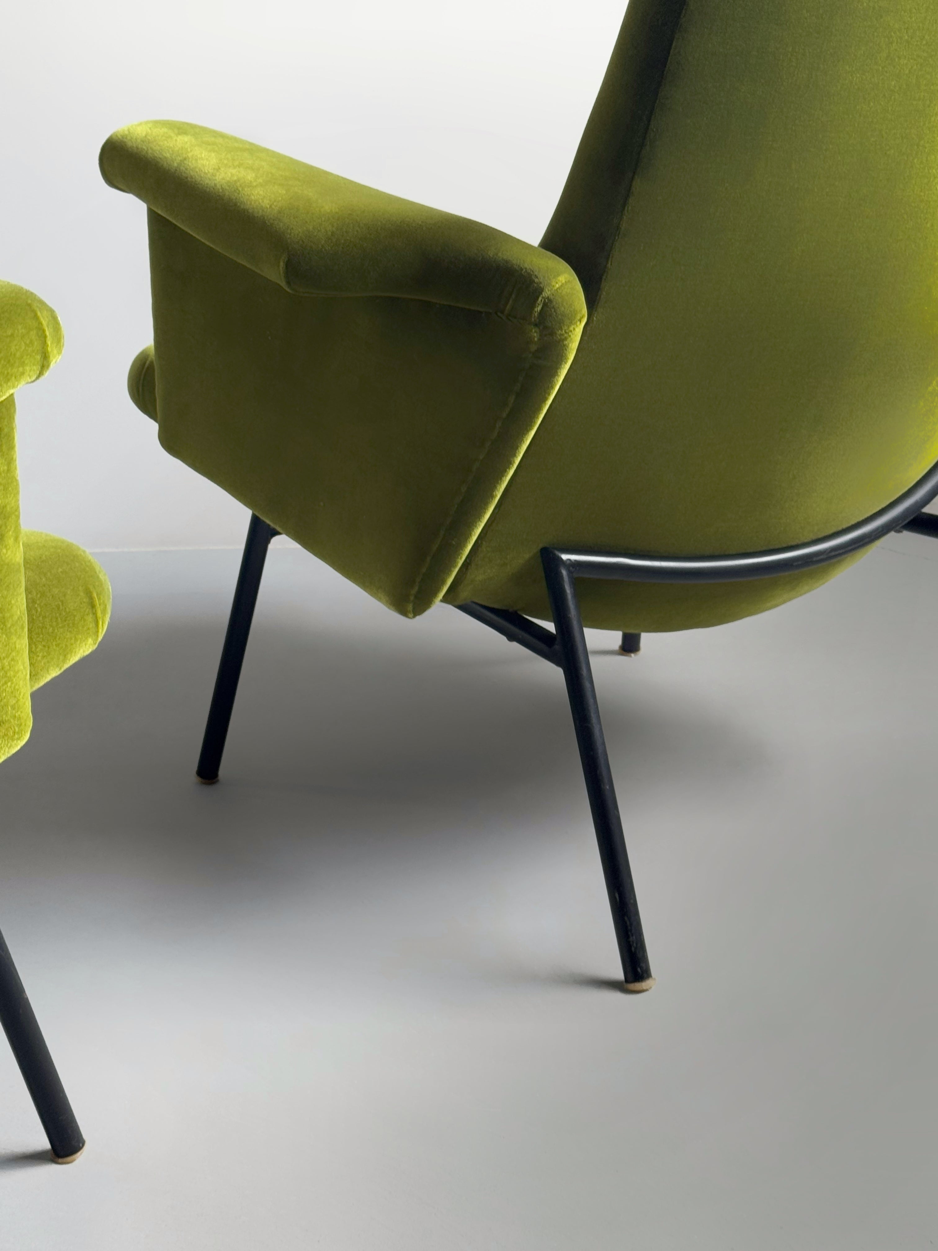 SK660 arm chair by Pierre Guariche for Steiner, France 1953