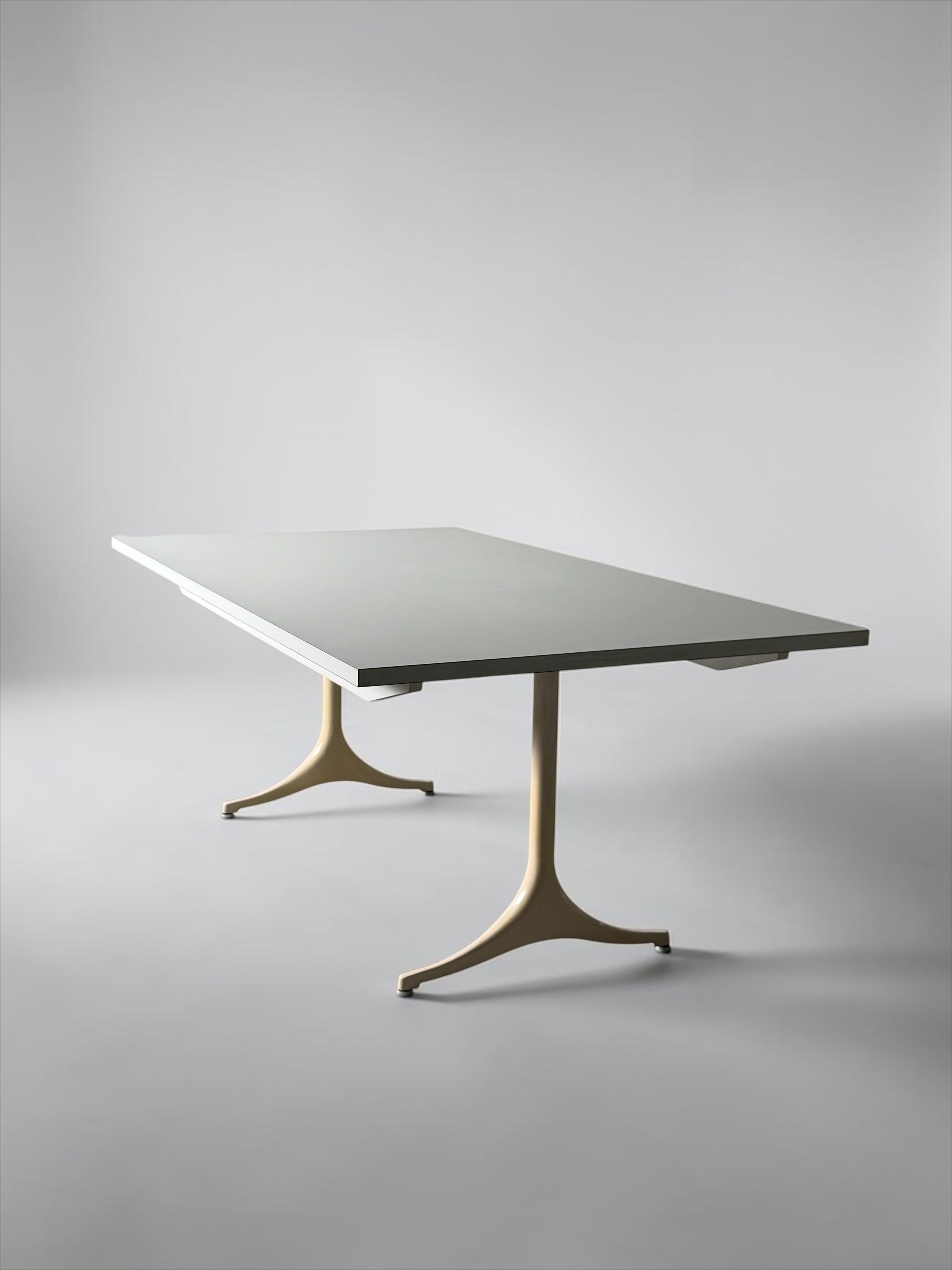 Pedestal Dining Table by George Nelson for Herman Miller 1960s