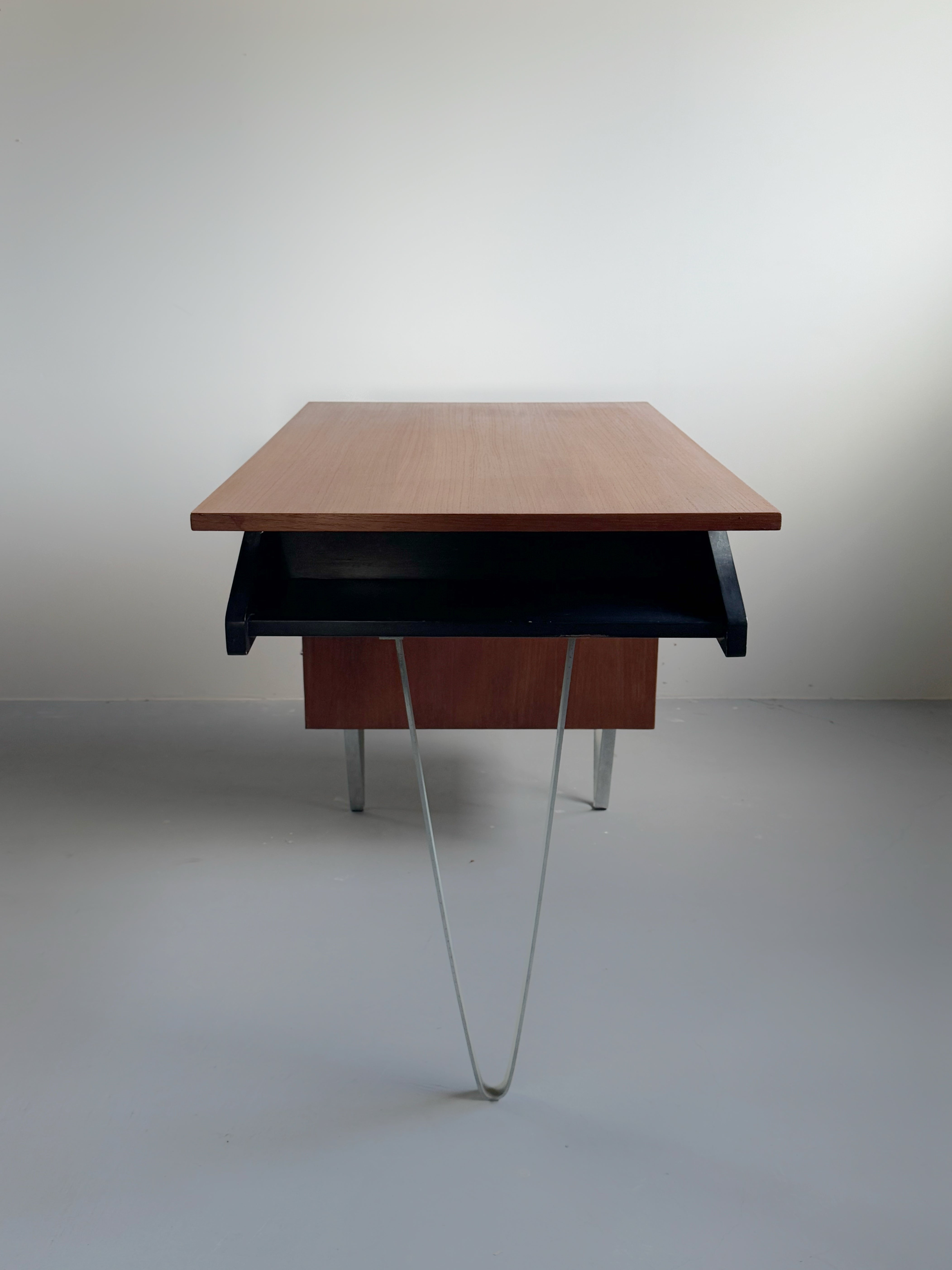 Hairpin Writing Desk by Cees Braakman for Pastoe, Netherlands 1960s
