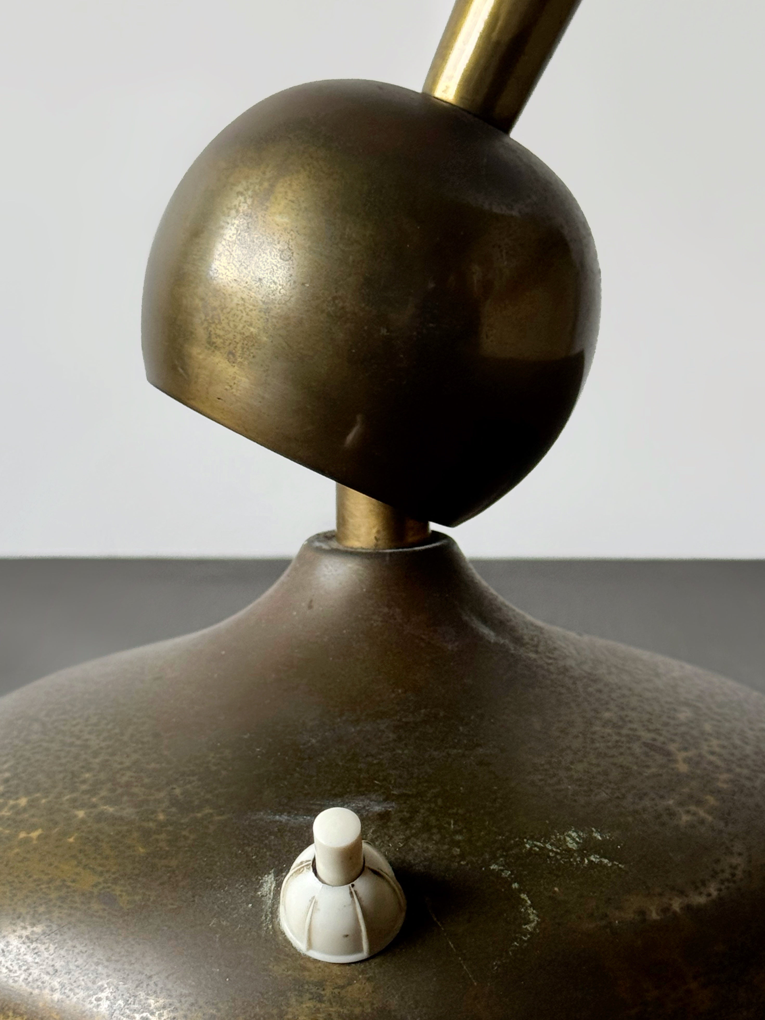 Italian Table Lamp in Brass by Oscar Torlasco for Lumi, 1950s