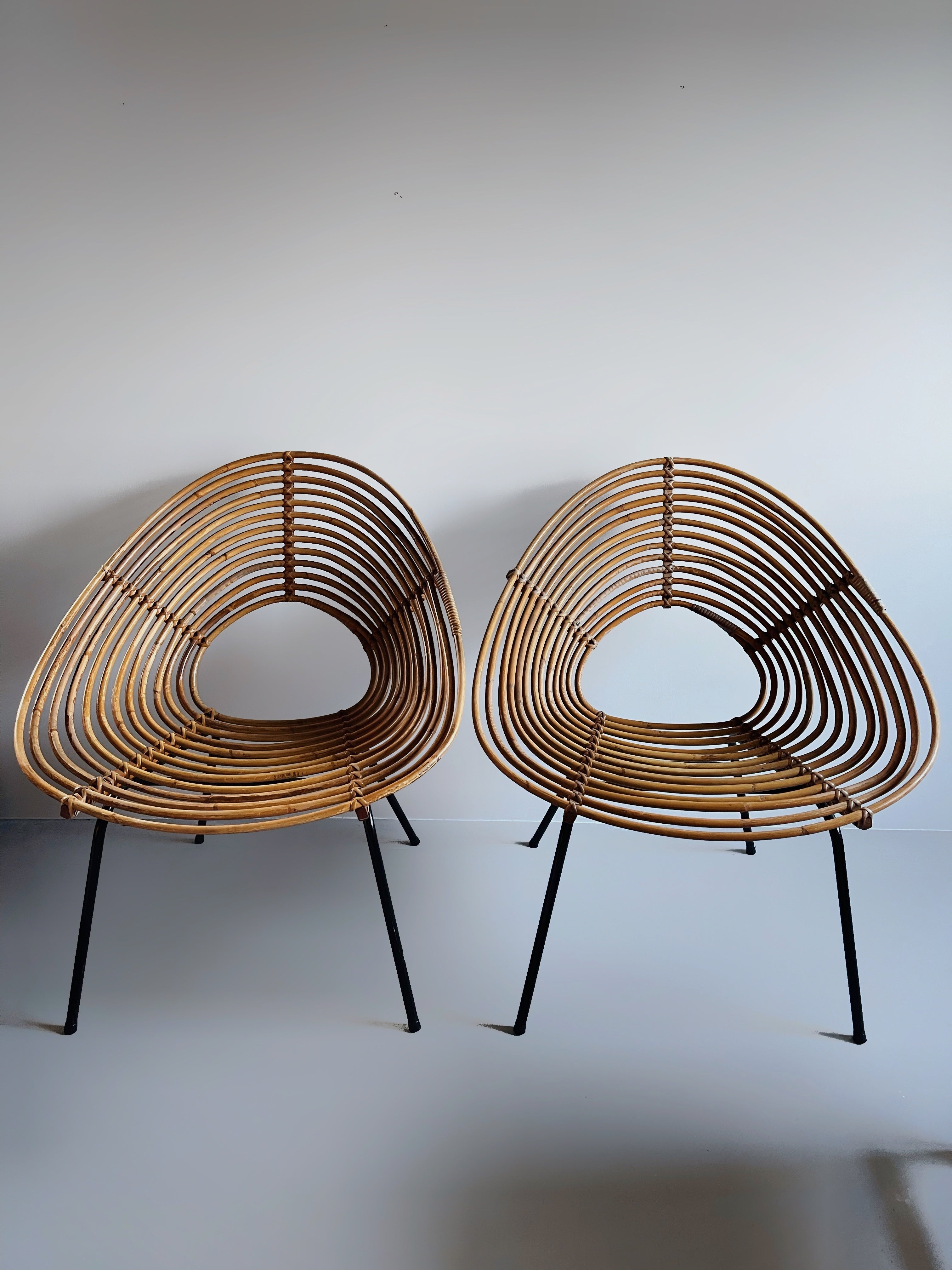 Spiral rattan chair by H. Broekhuizen