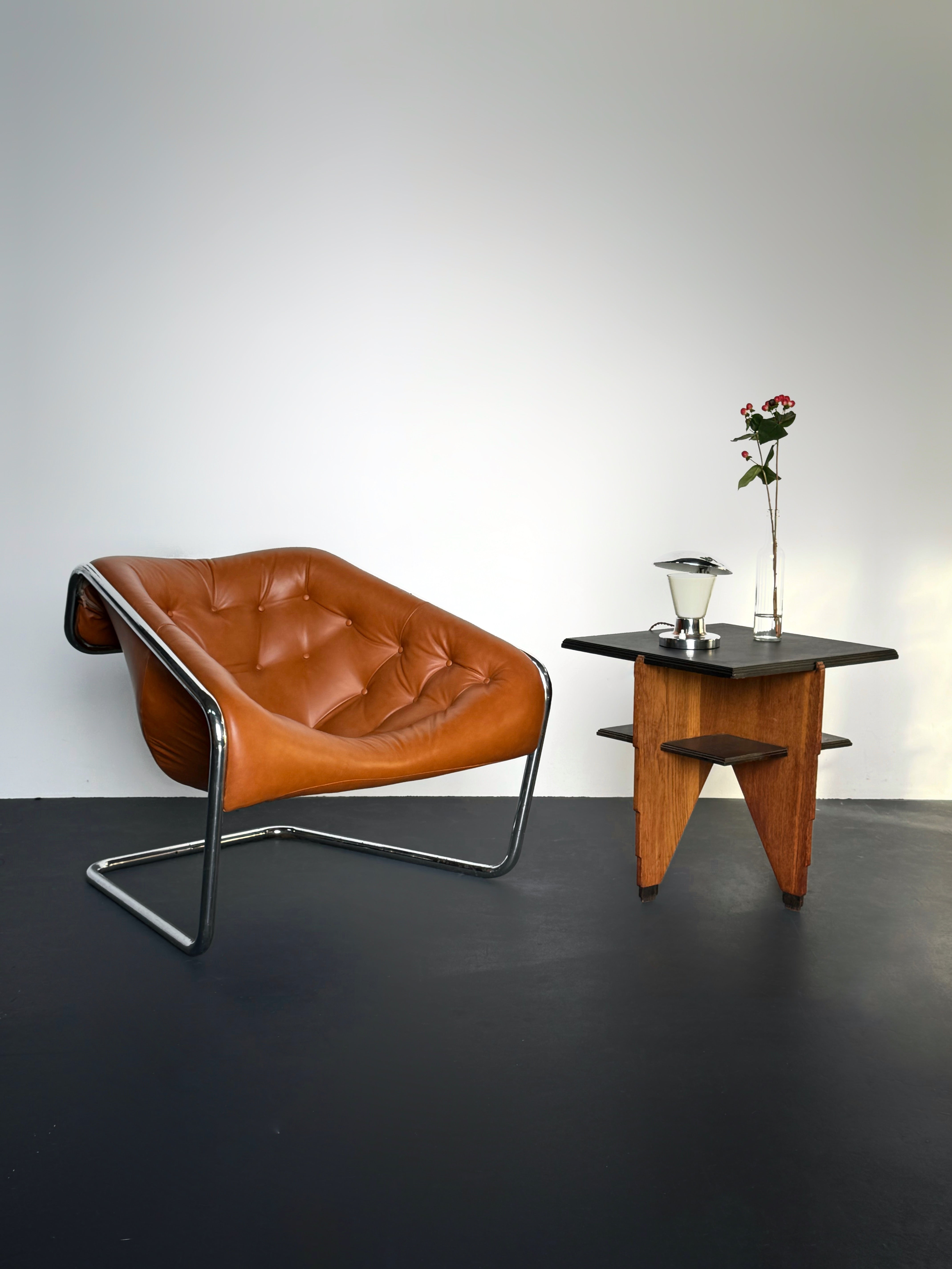 'Boxer' Lounge Chair by Kwok Hoi Chan for Steiner, France 1971