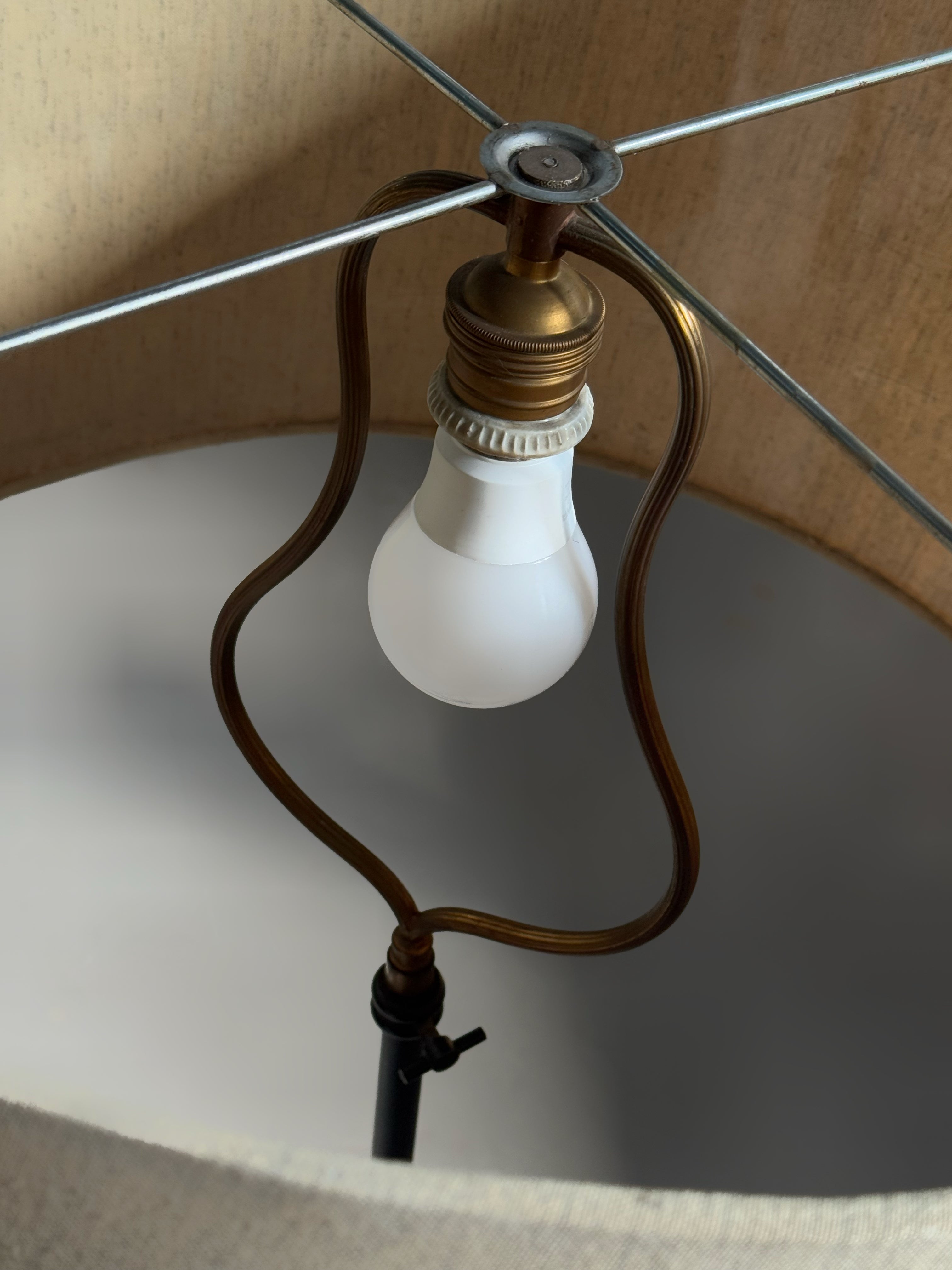 Tripod floor lamp with glass table and rope, France 1950's