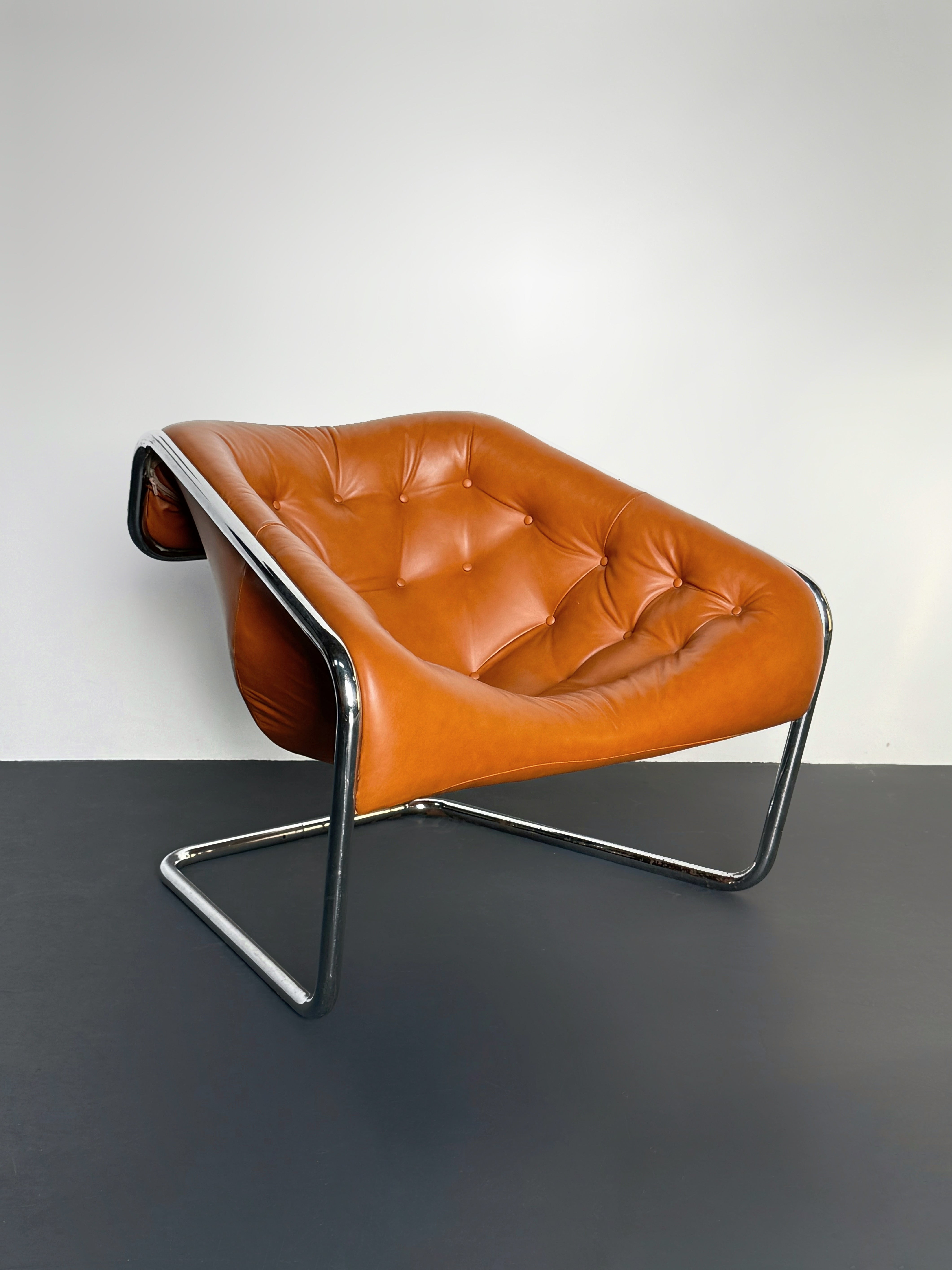 'Boxer' Lounge Chair by Kwok Hoi Chan for Steiner, France 1971