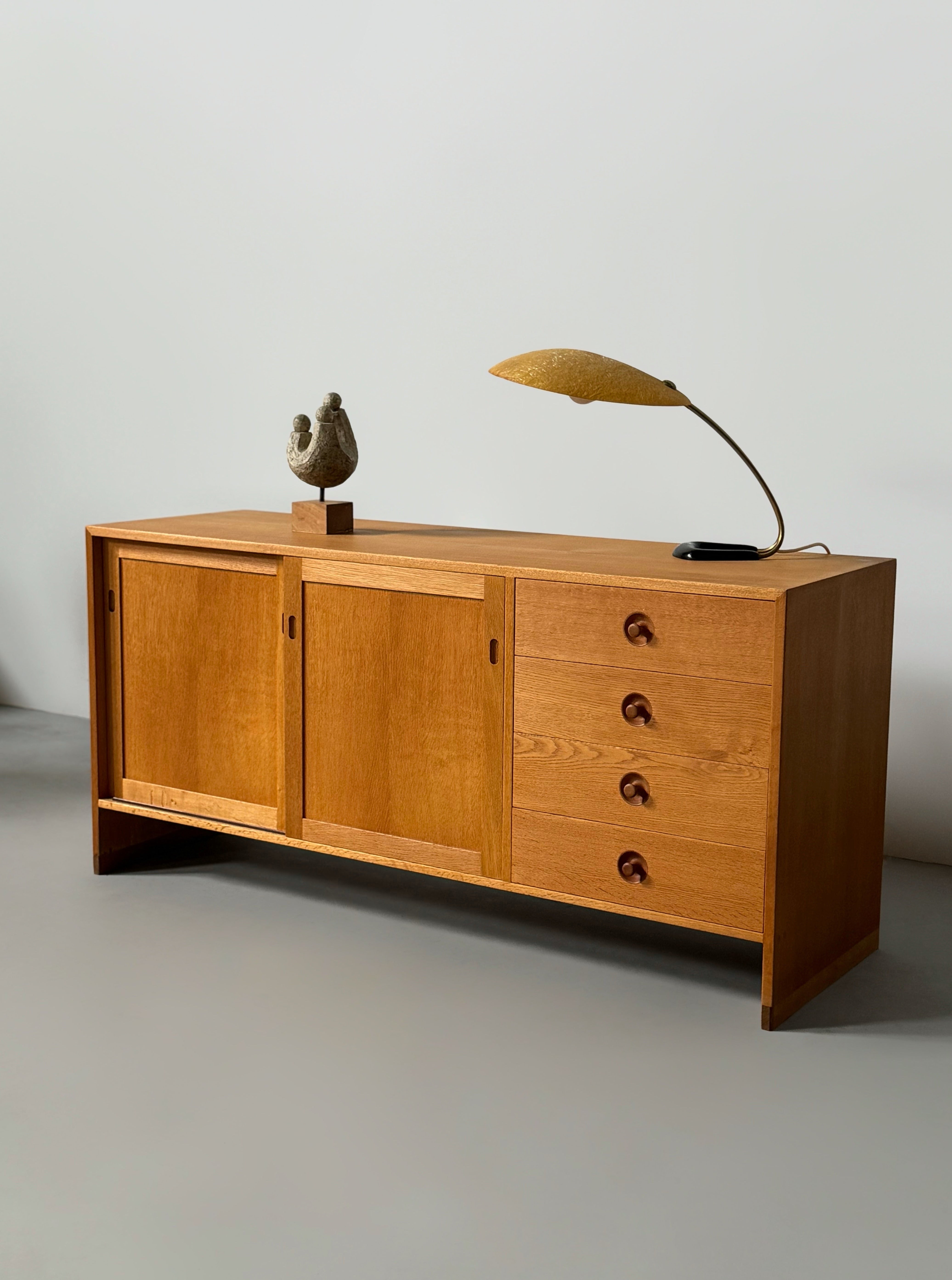 Sideboard in oak by Hans J. Wegner