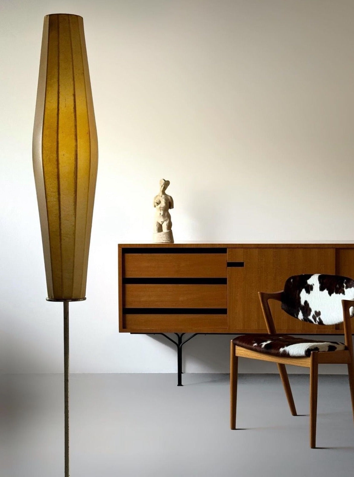 Extra Large Mid-Century Modern Cocoon Floor Lamp