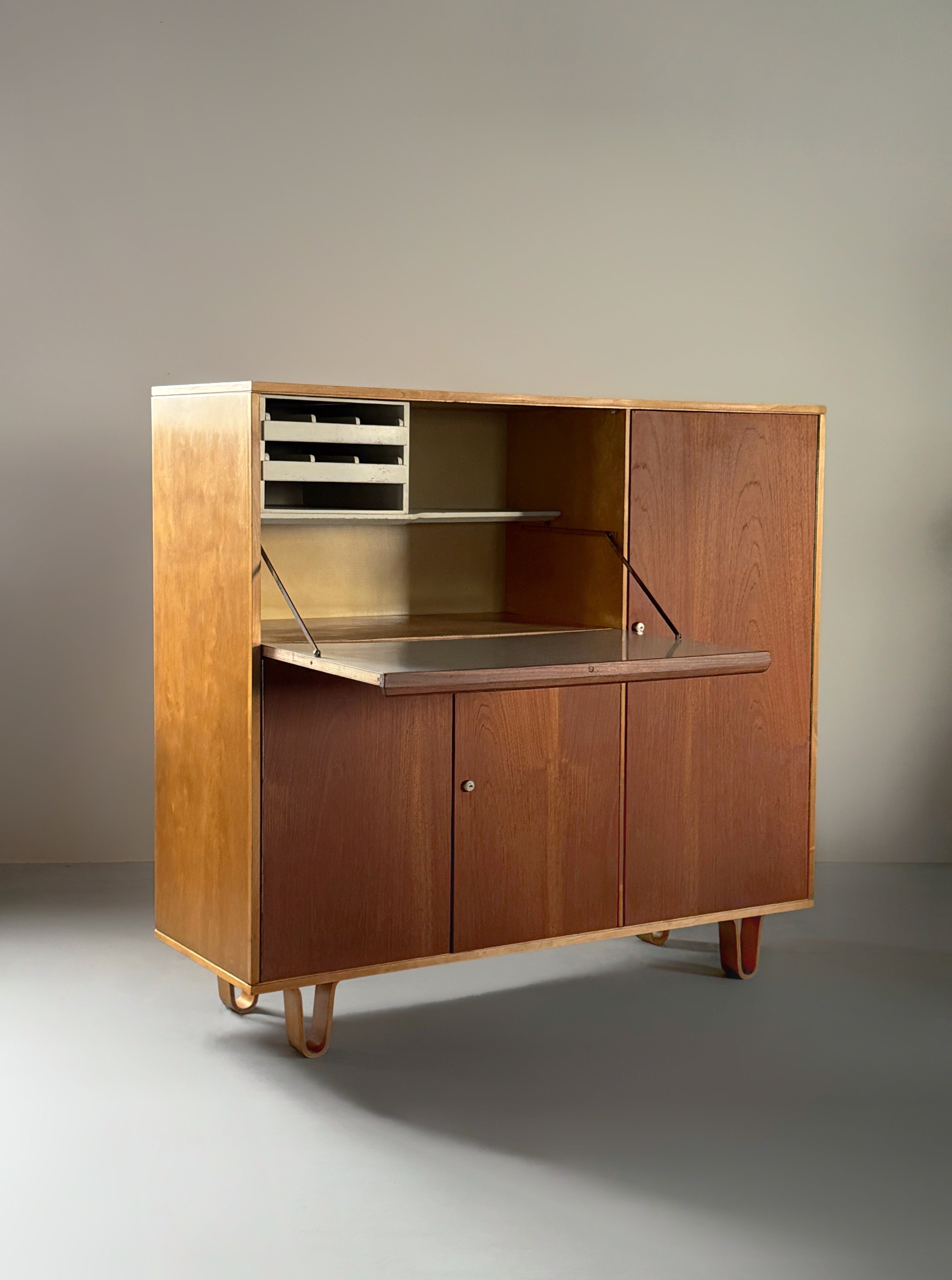 CB01 combex series cabinet by Cees Braakman for Pastoe