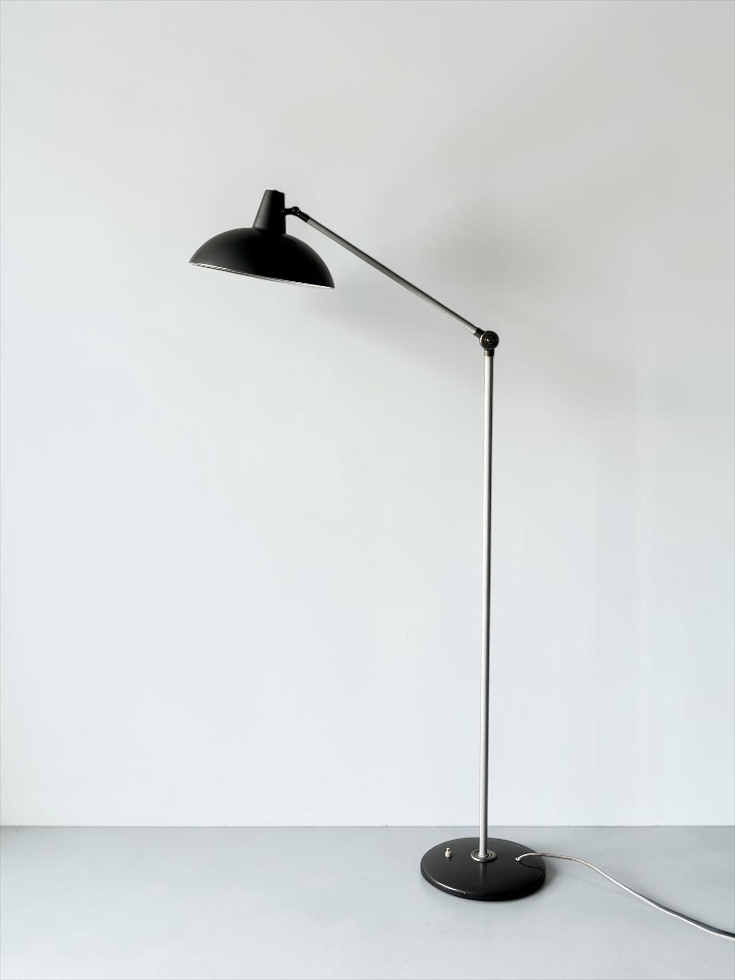 Floor Lamp by Willem Van Doorn 1960s