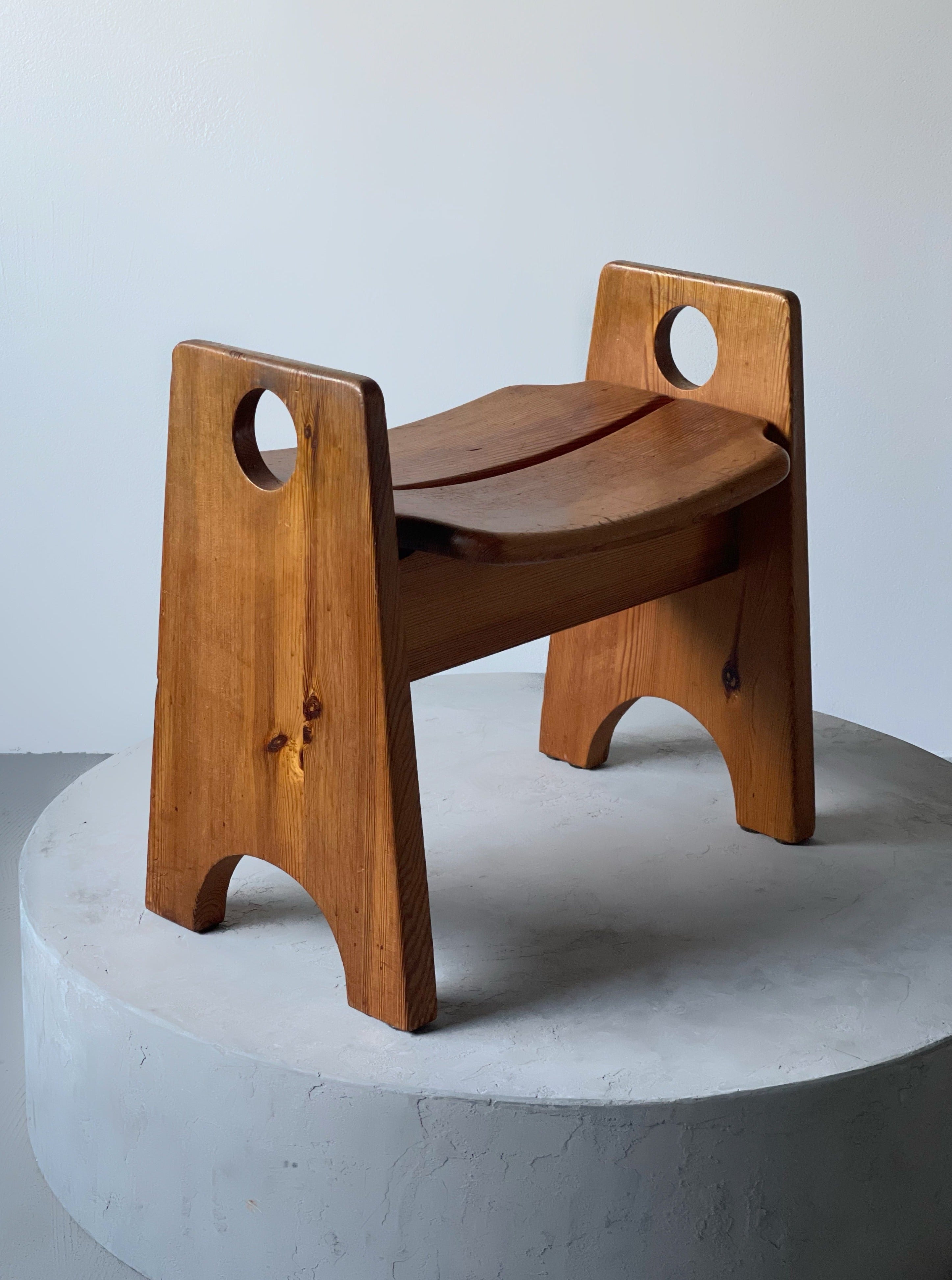 GILBERT MARKLUND WOODEN STOOL IN PINE