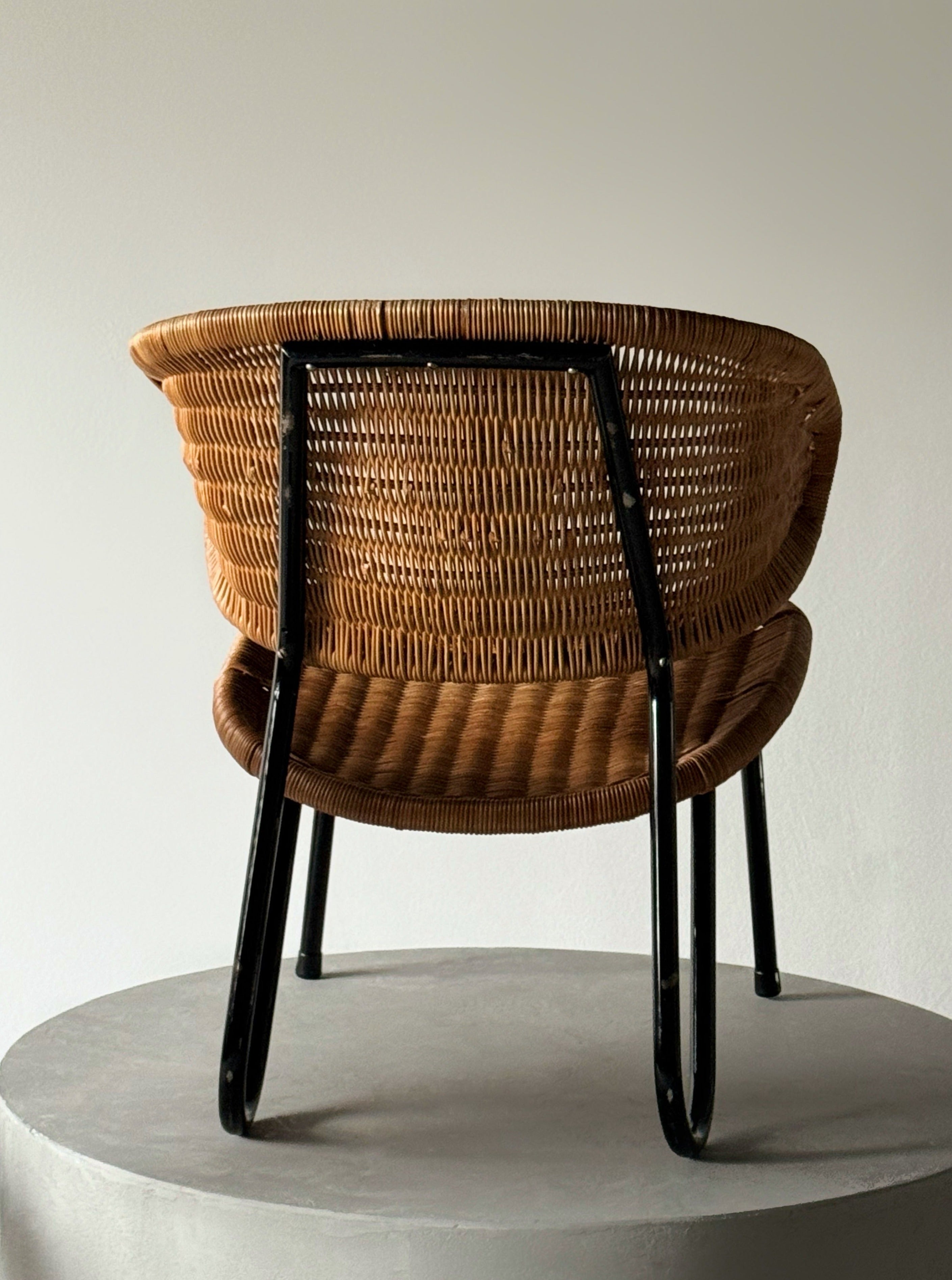 Set of 2 Easy Chair in Rattan by Dirk Van Slighted