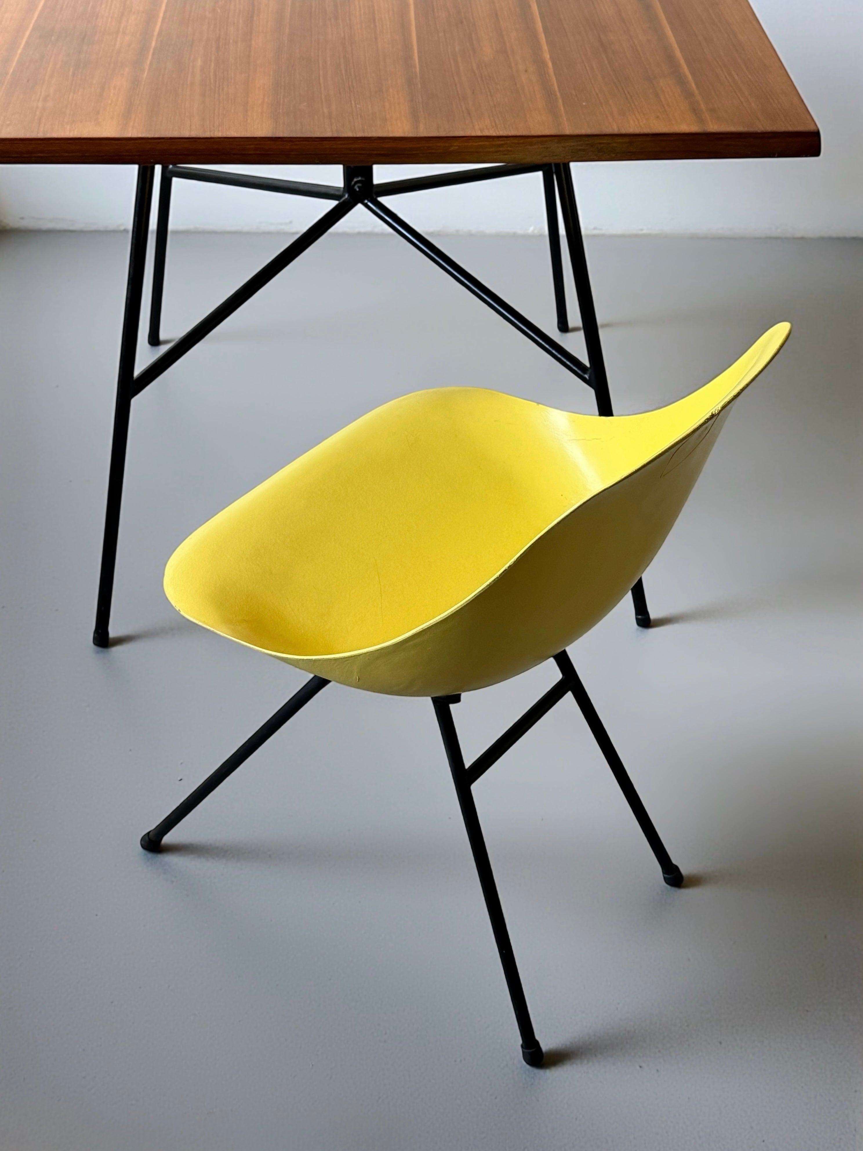 Coccinelle chair with compass legs by René-Jean Caillette for Steiner, France 1958