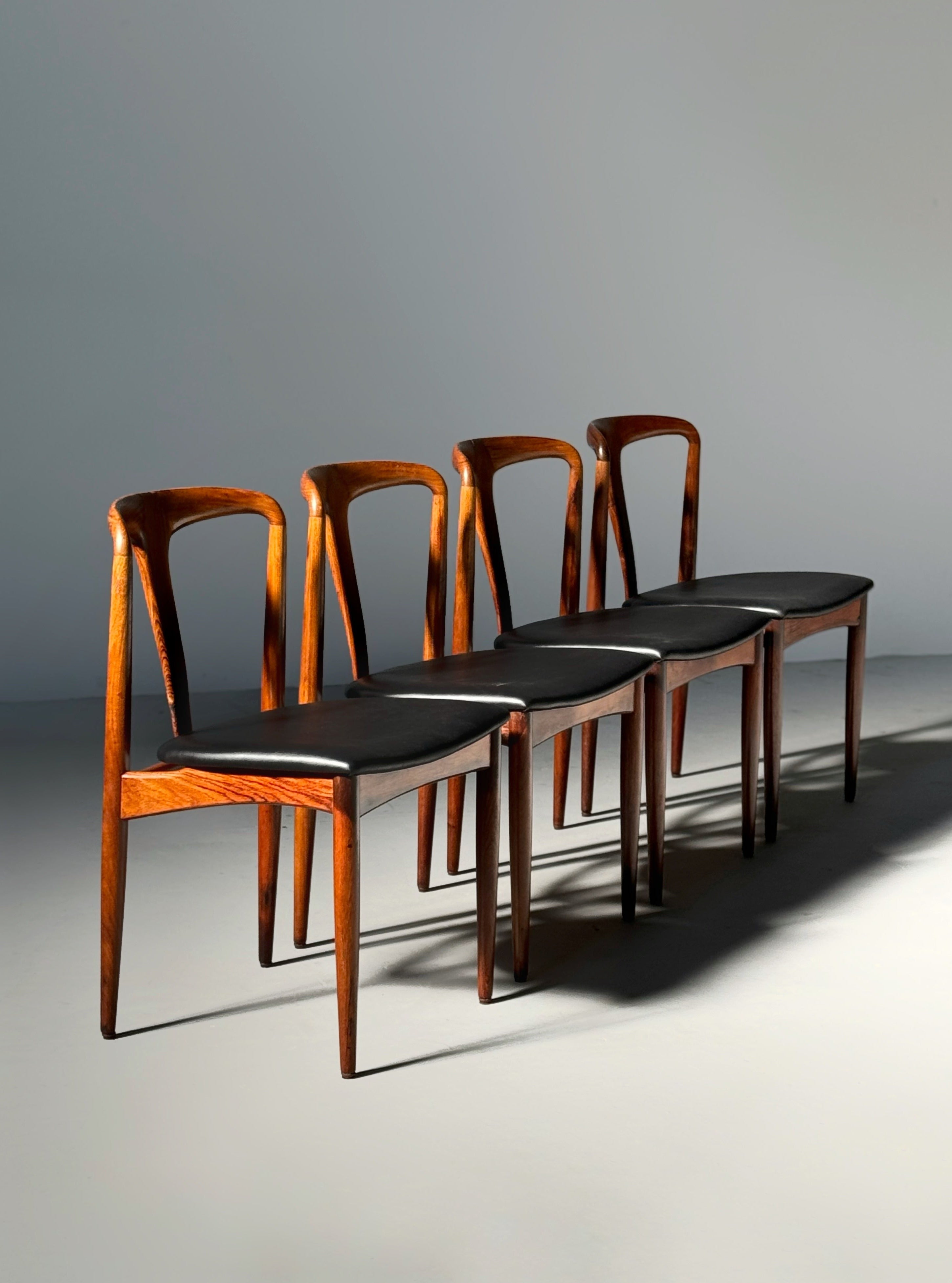 Set of 4 Juliane Chairs in Rosewood Designed By Johannes Andersen