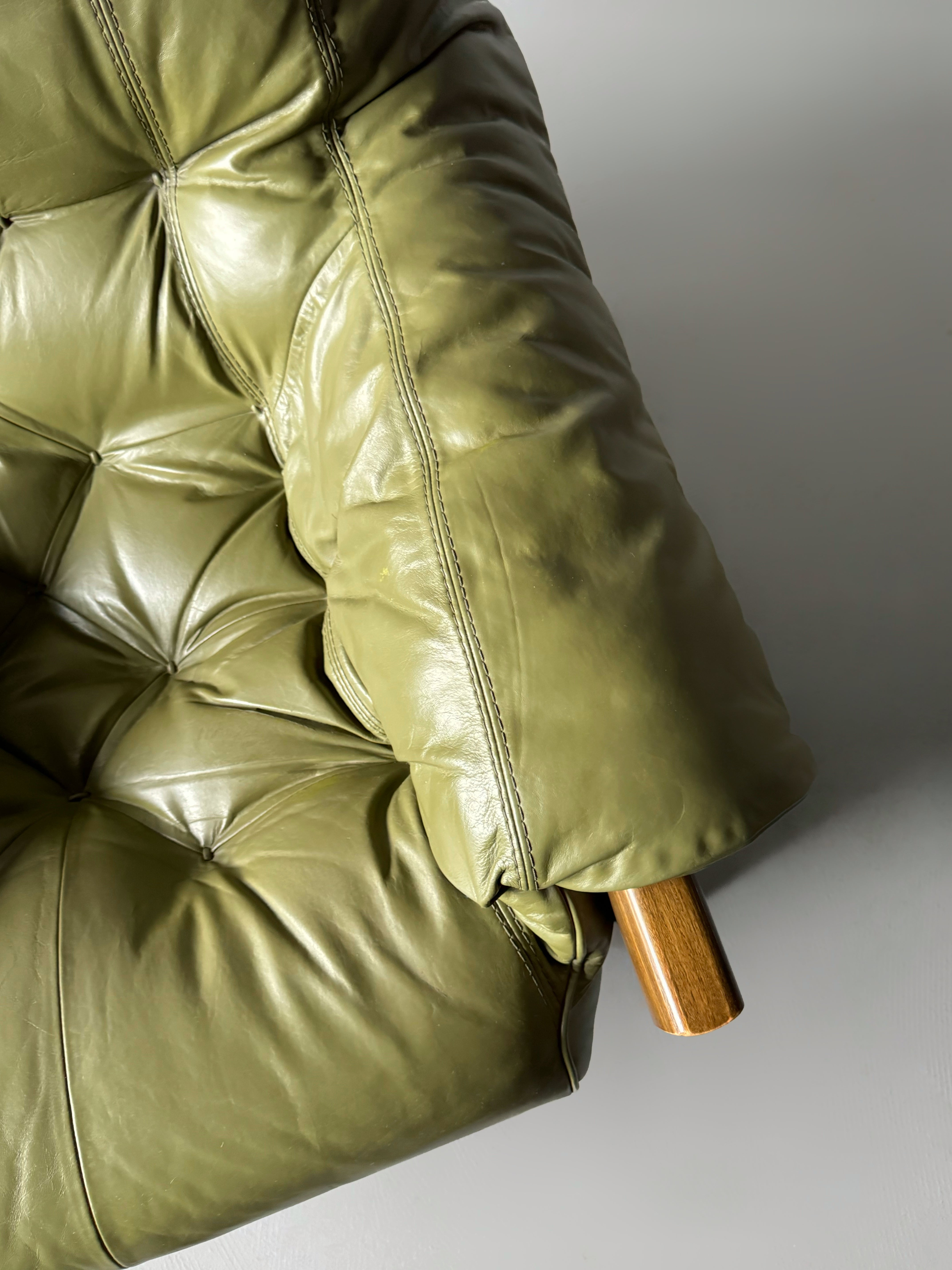 MP 41 Lounge Chair by Percival Lafer