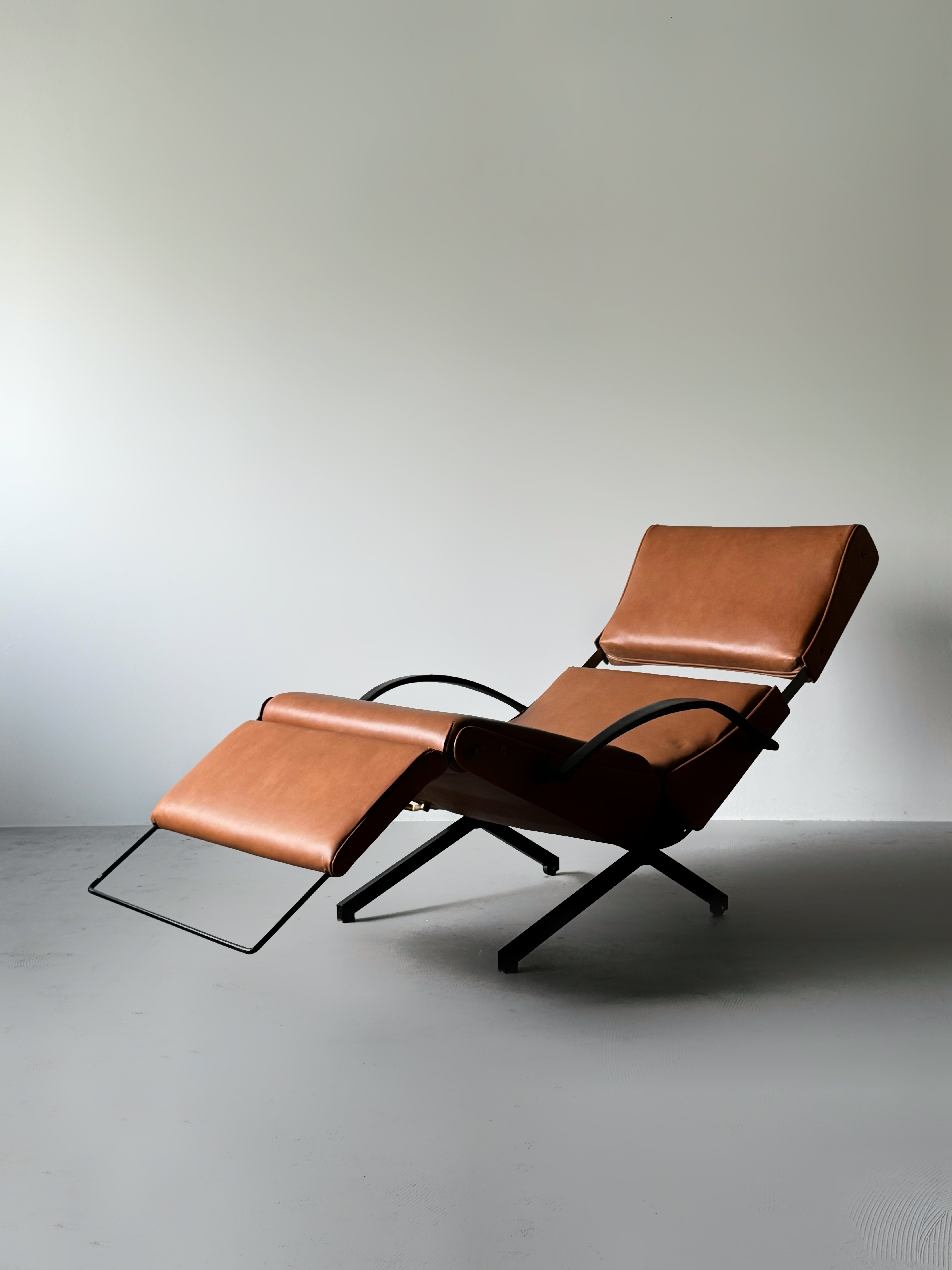 P40 Lounge Chair by Osvaldo Borsani for Tecno