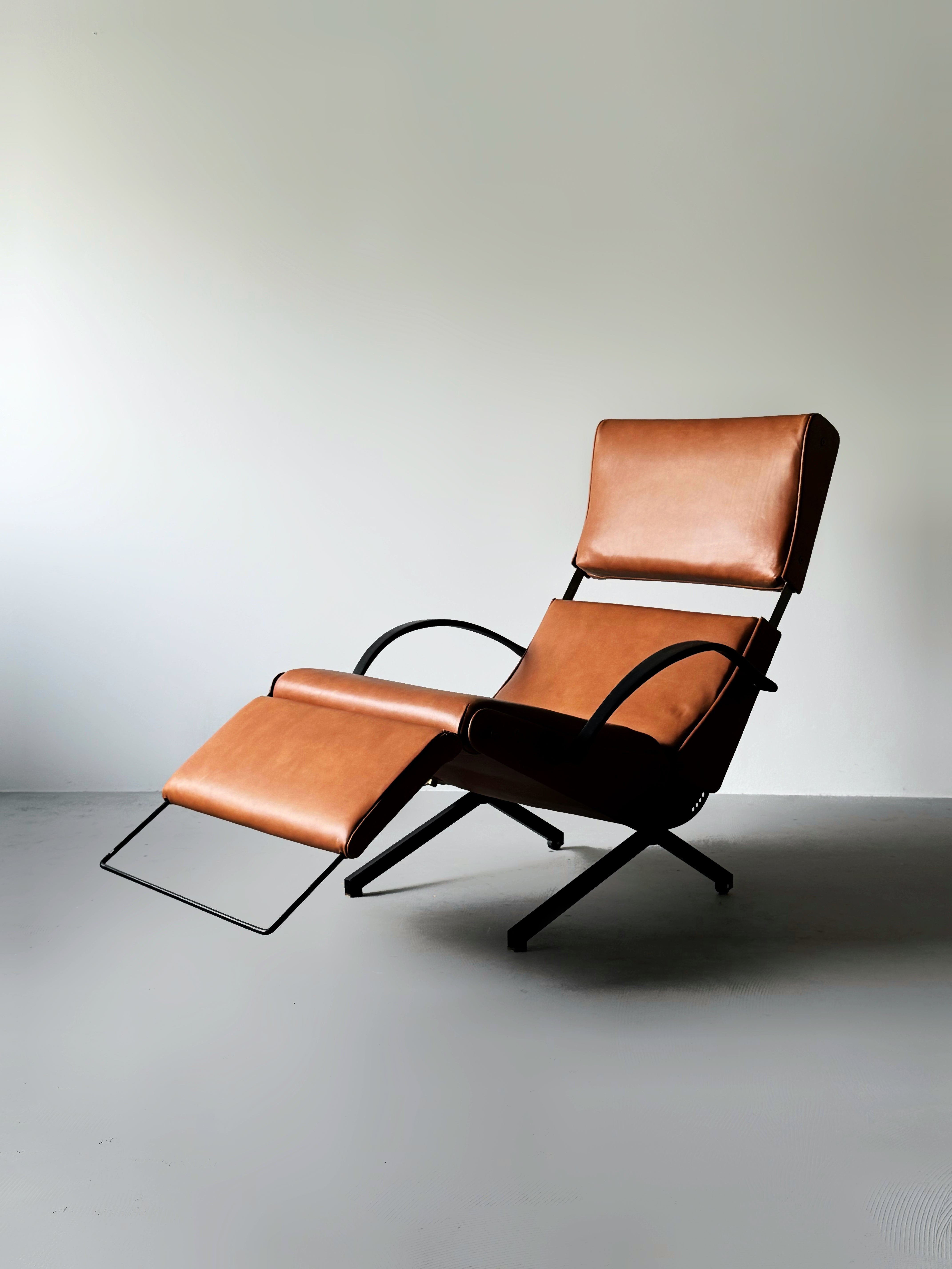 P40 Lounge Chair by Osvaldo Borsani for Tecno