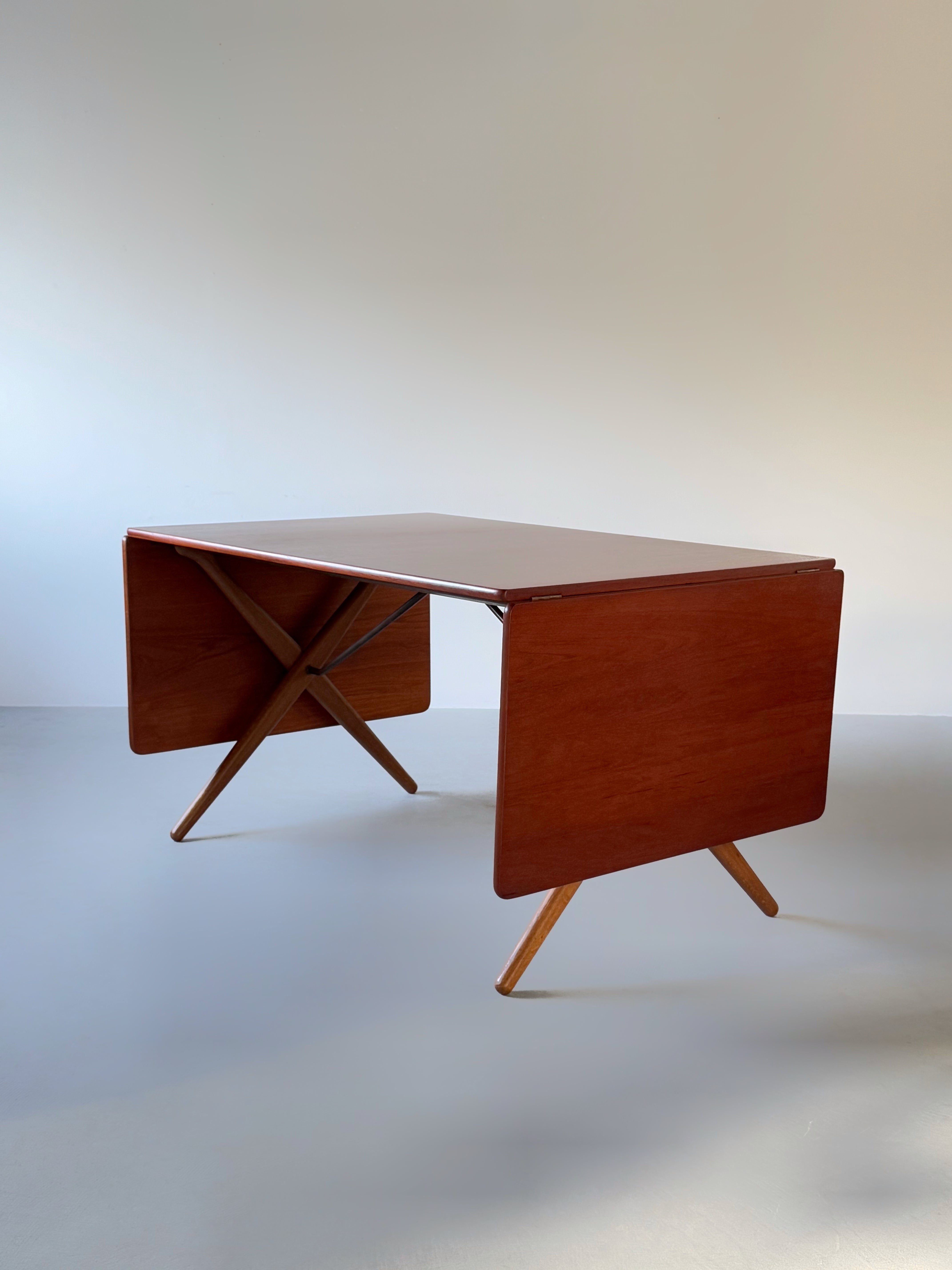 "AT-309" Drop-Leaf Dining Table by Hans Wegner for Andreas Tuck, Denmark 1950s