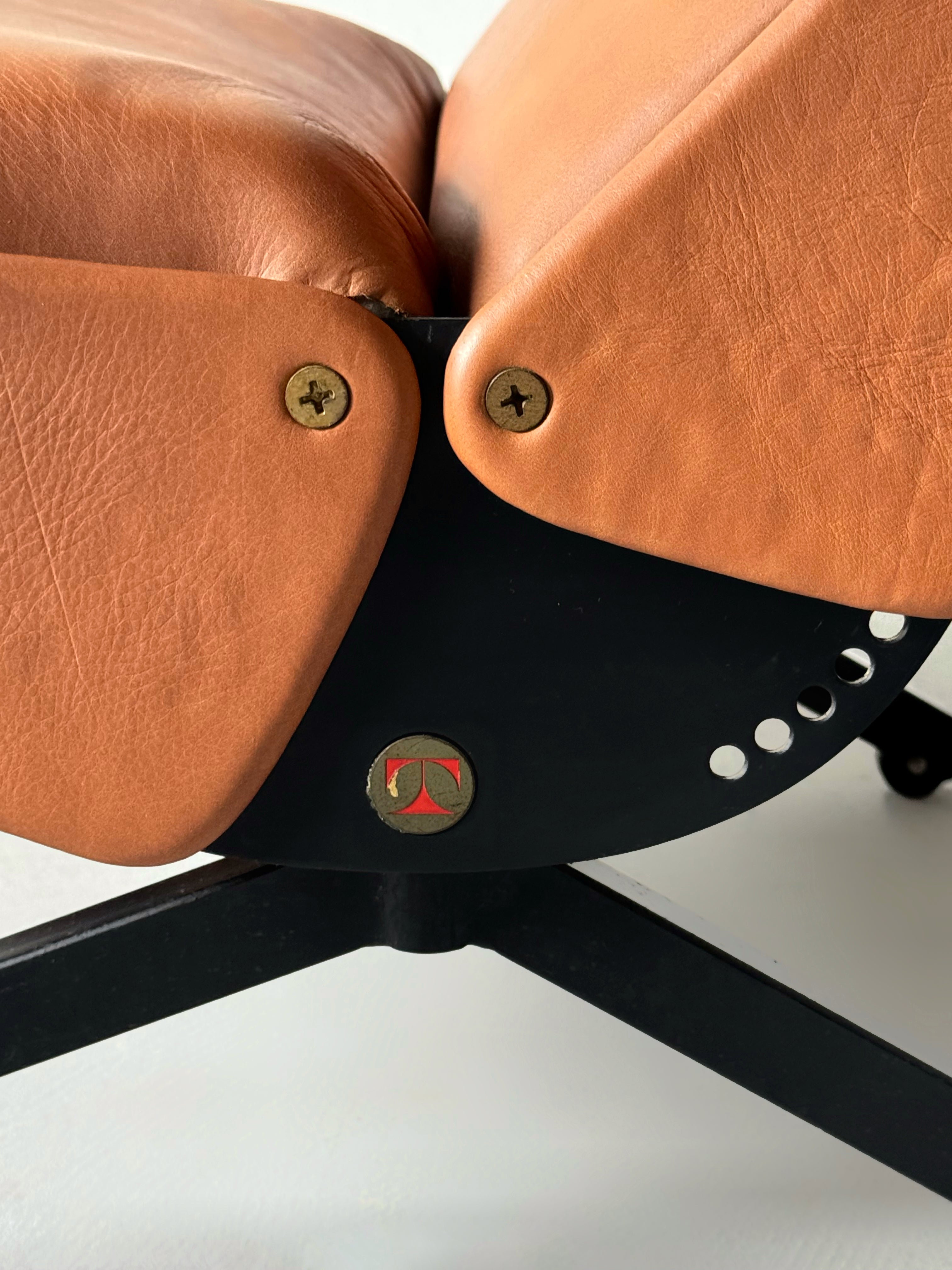 P40 Lounge Chair by Osvaldo Borsani for Tecno