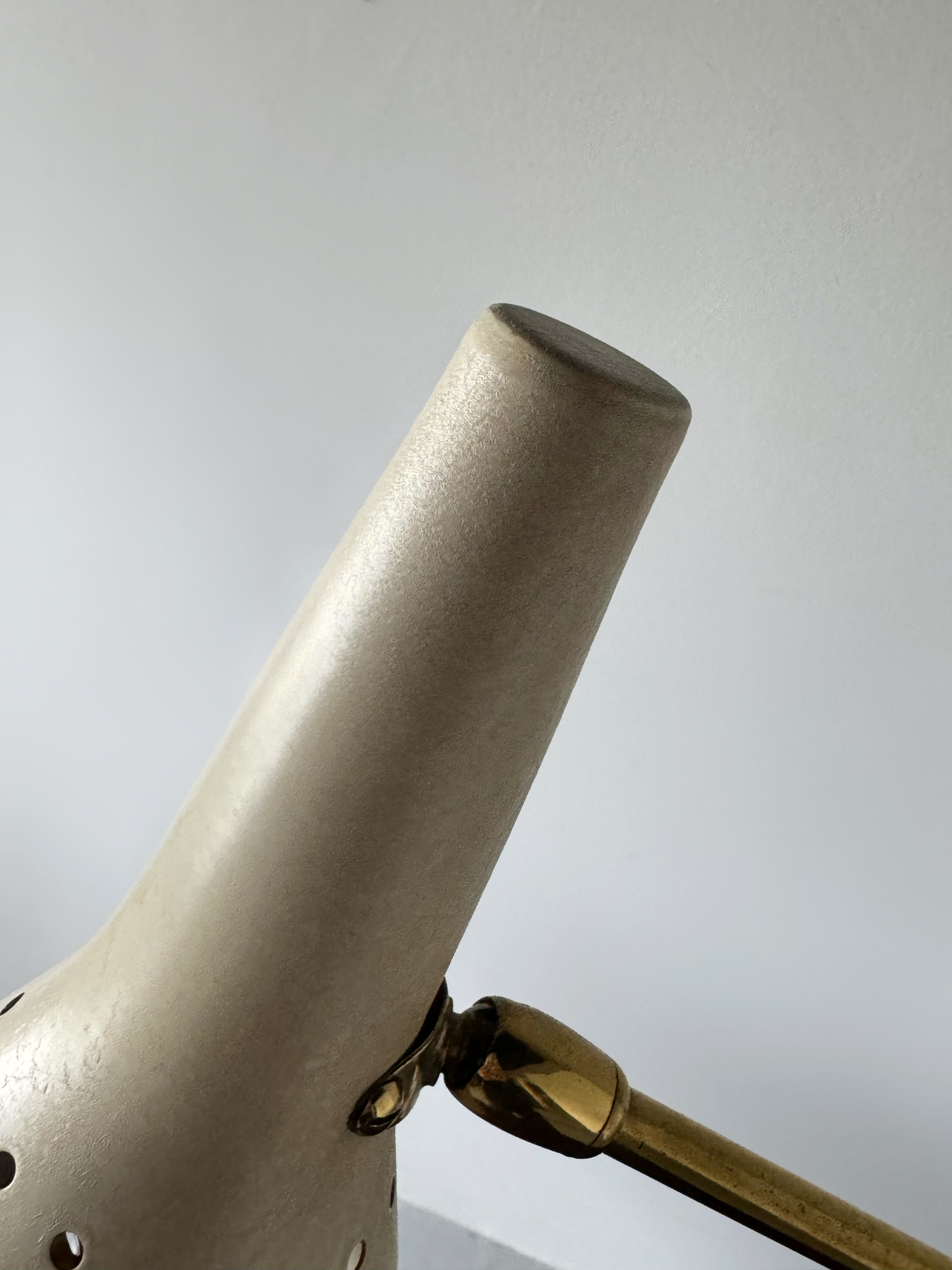 Italian Brass Table Lamp With Light Beige Ripple Finish
