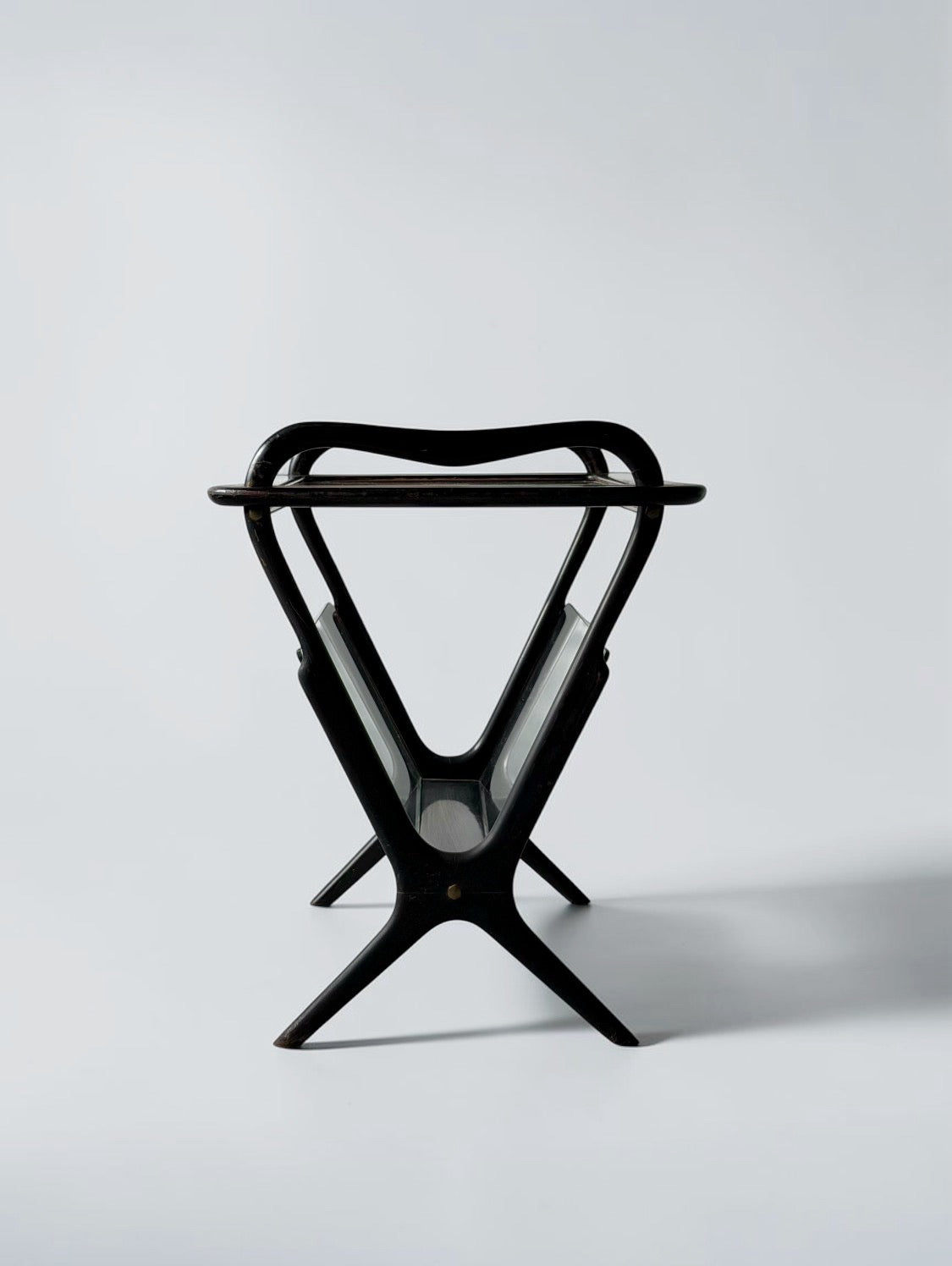 Mod. 221 Coffee table with tray and magazine rack by Ico Parisi for De Baggis, Italy 1953