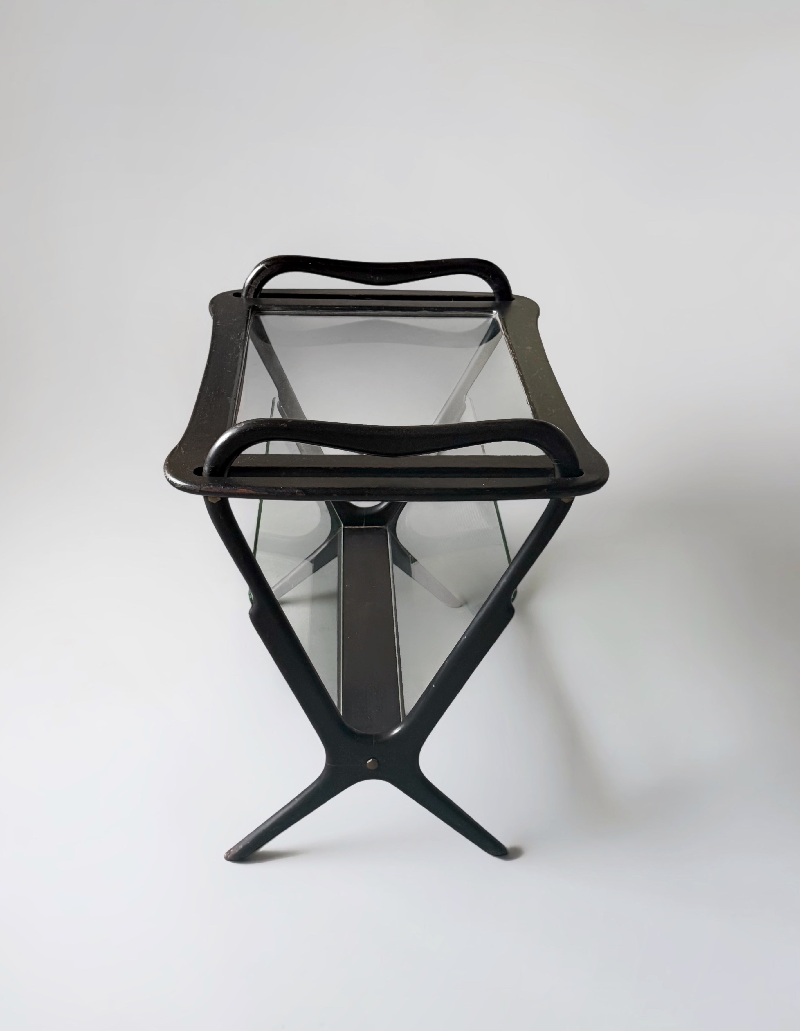 Mod. 221 Coffee table with tray and magazine rack by Ico Parisi for De Baggis, Italy 1953