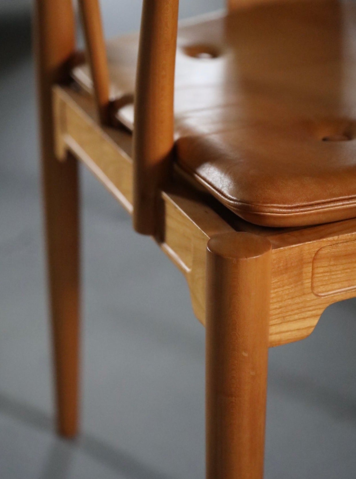 Model 4283 China chair by Hans J. Wegner