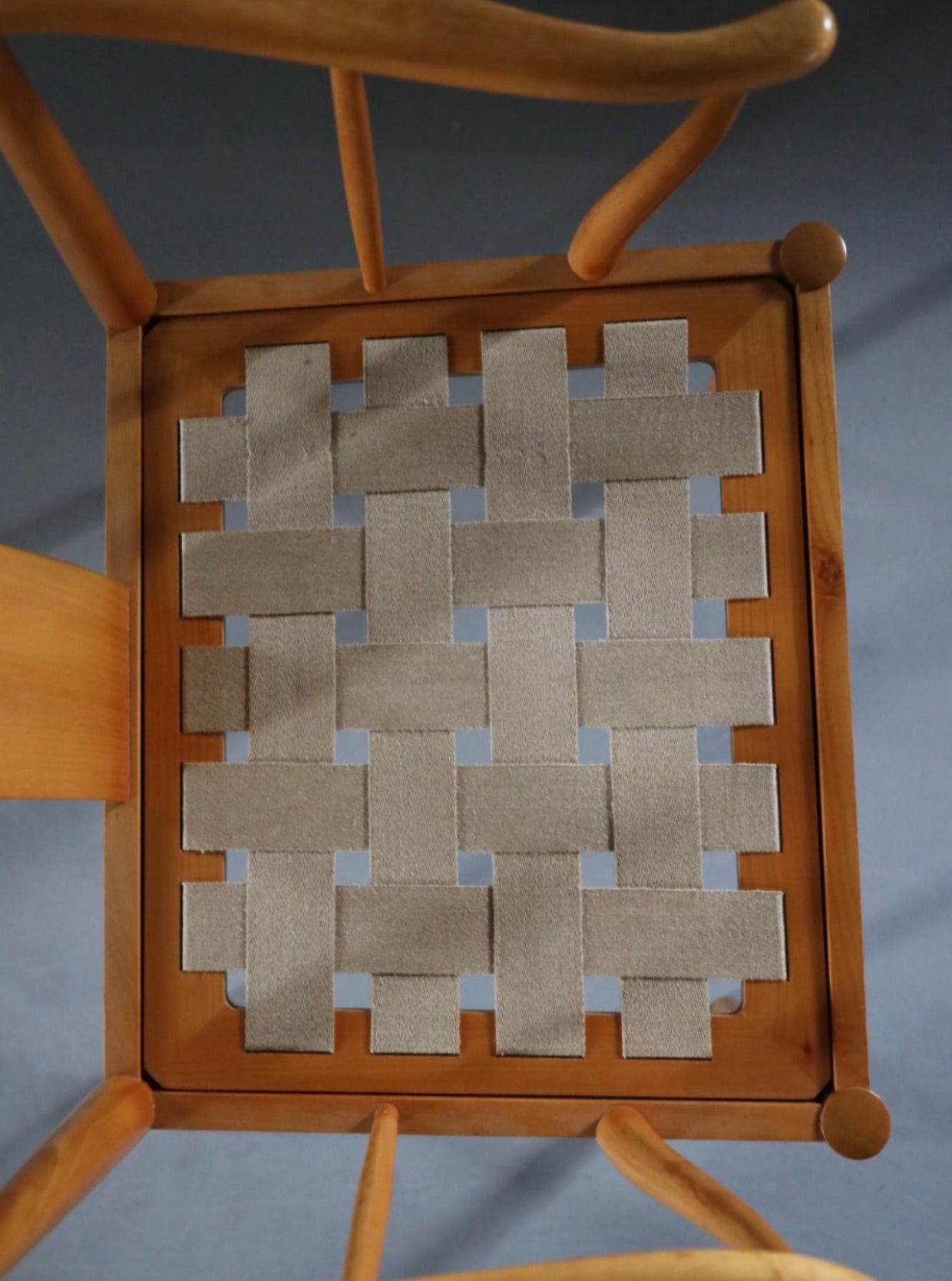 Model 4283 China chair by Hans J. Wegner