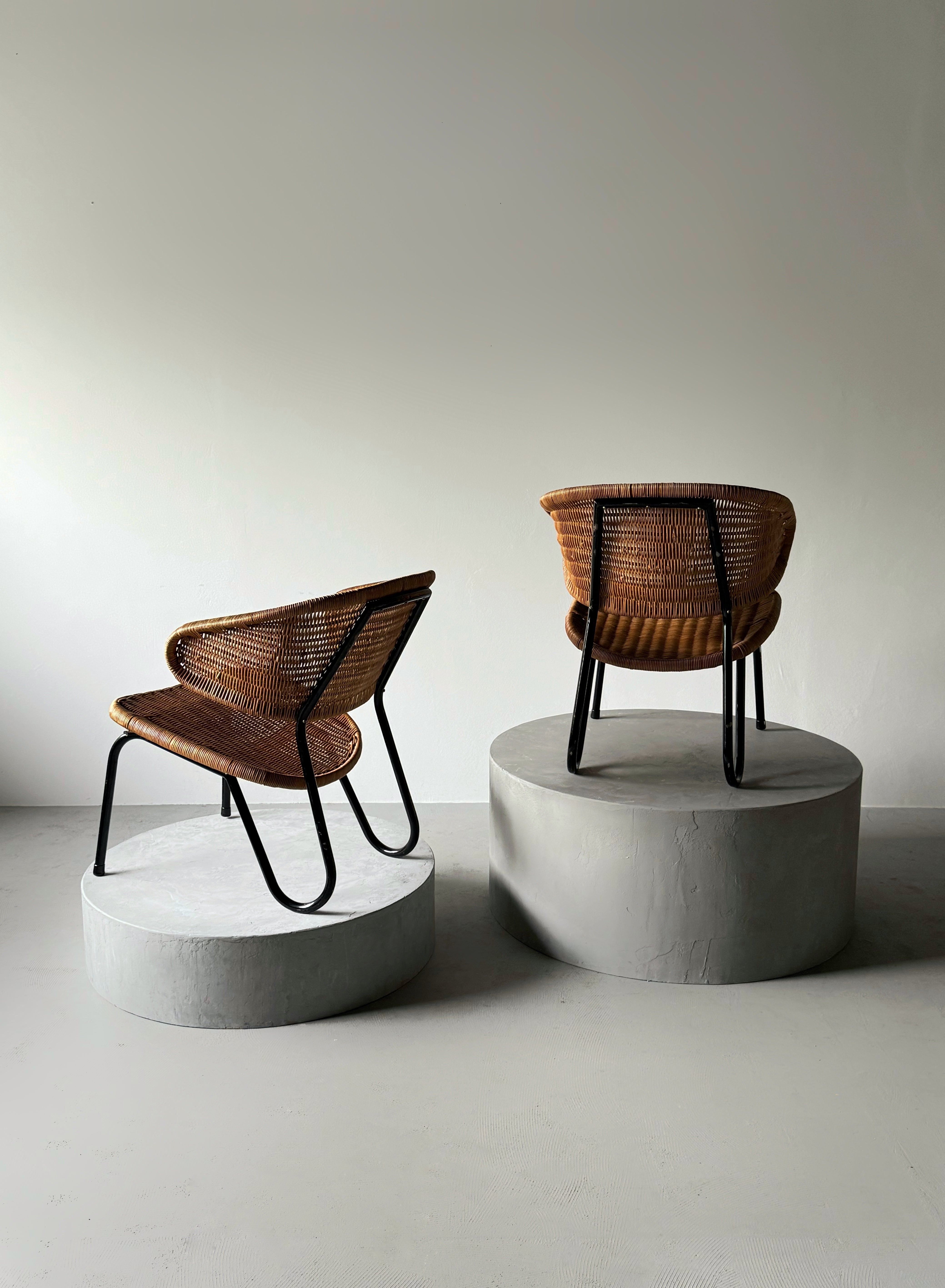 Set of 2 Easy Chair in Rattan by Dirk Van Slighted