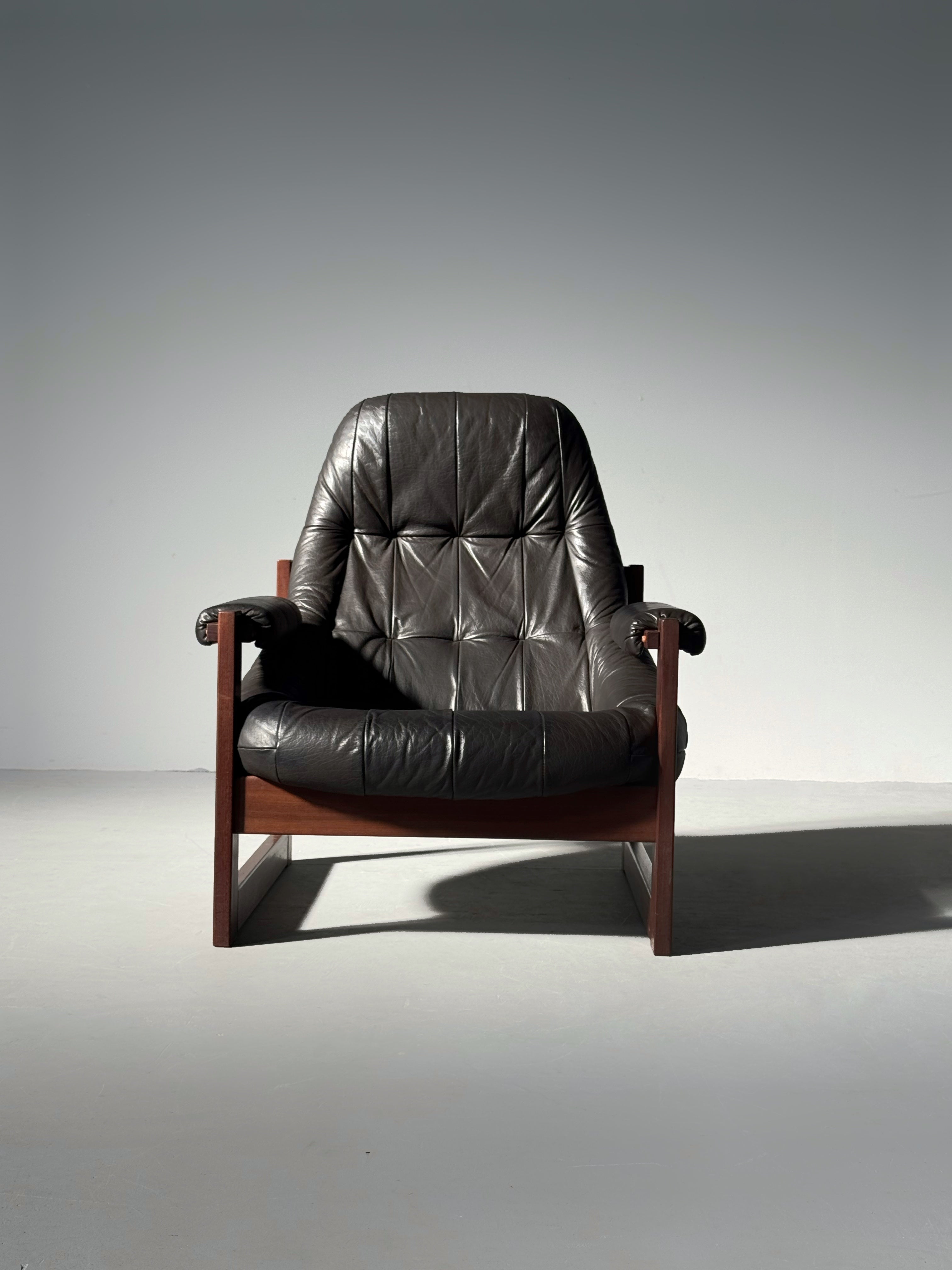 MP-163 Lounge Chair by Percival Lafer, Brazil 1970s
