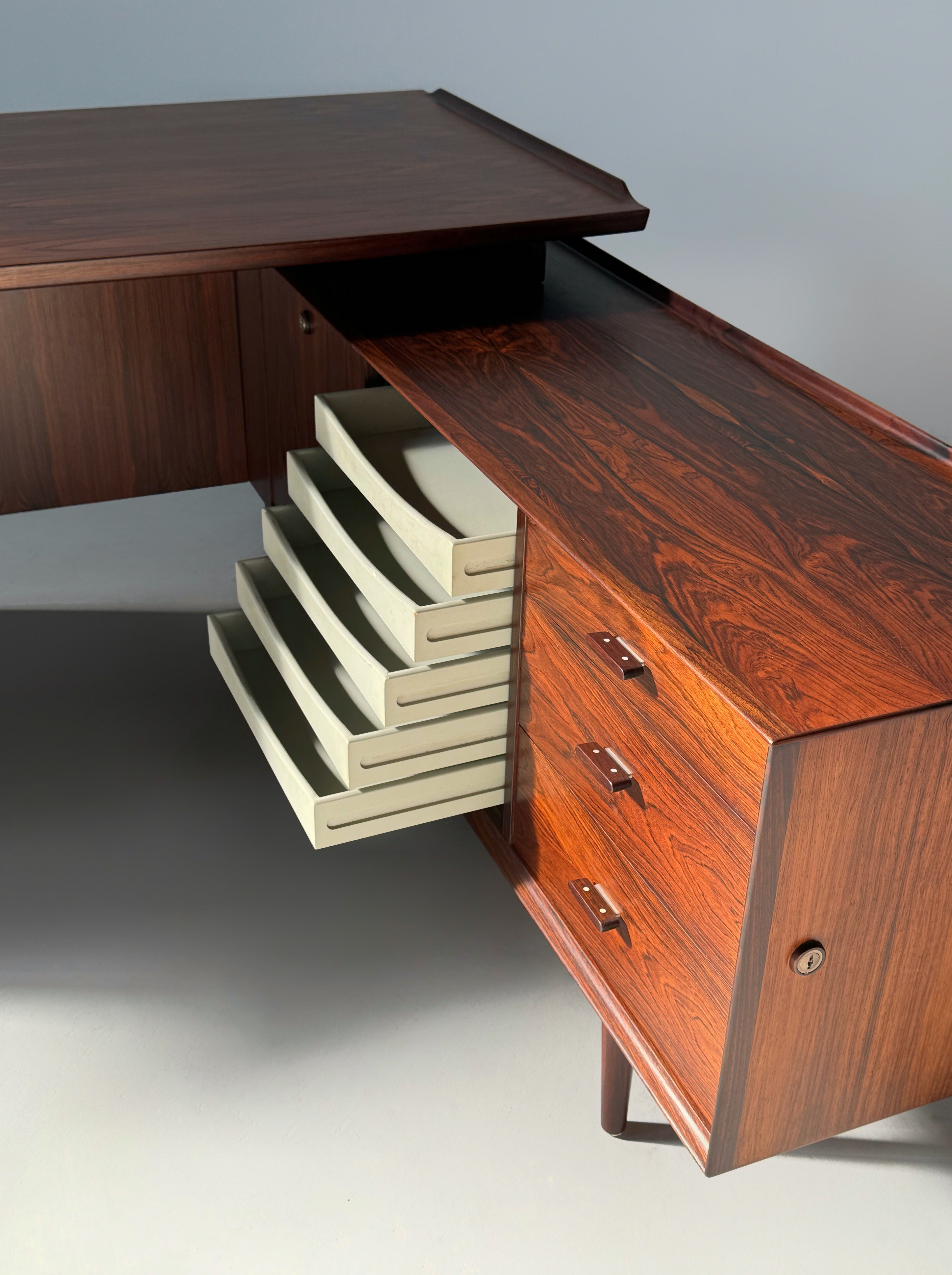 Model 209 Desk & Chair by Arne Vodder for Sibast Møbler