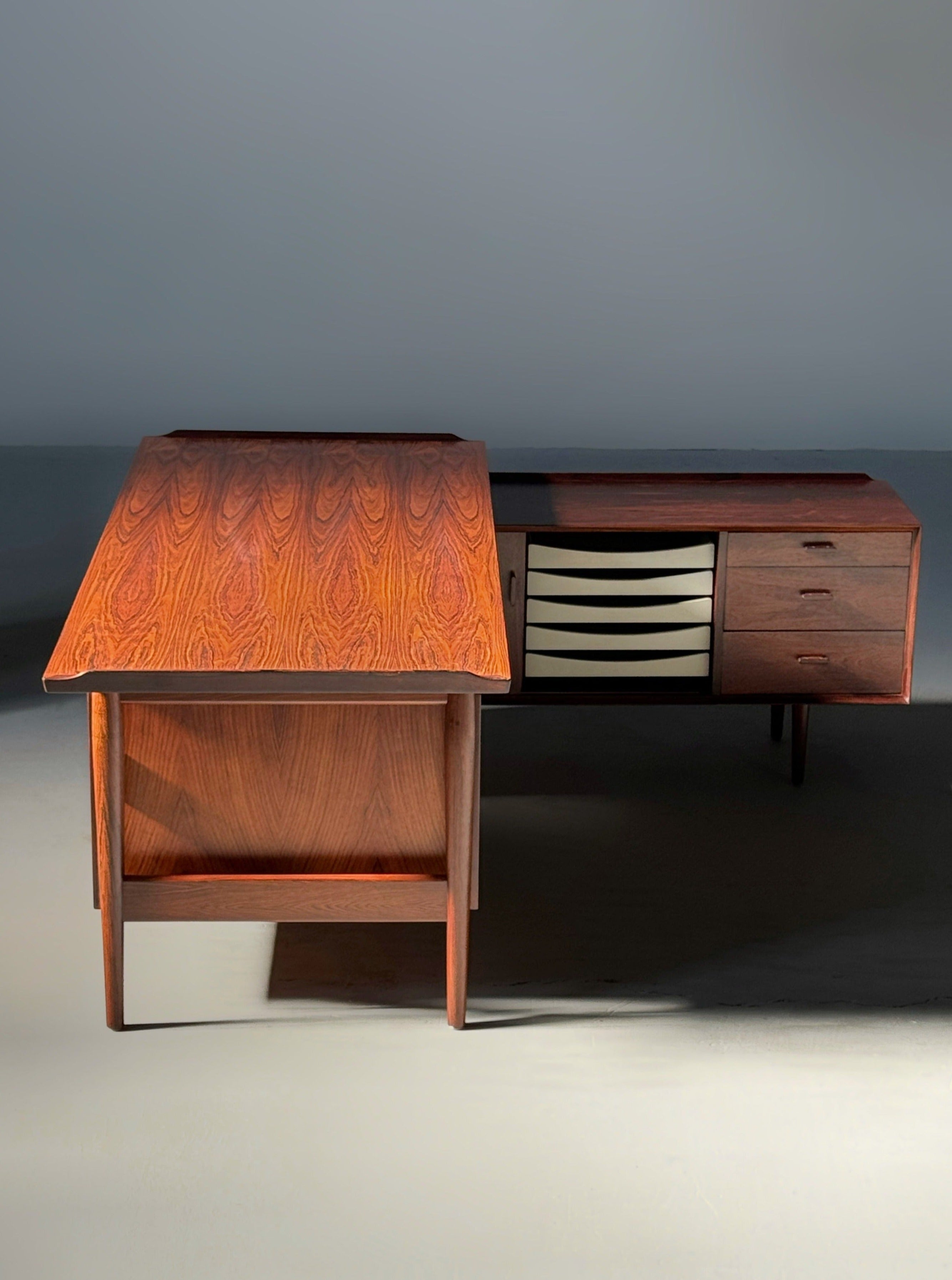 Model 209 Desk & Chair by Arne Vodder for Sibast Møbler