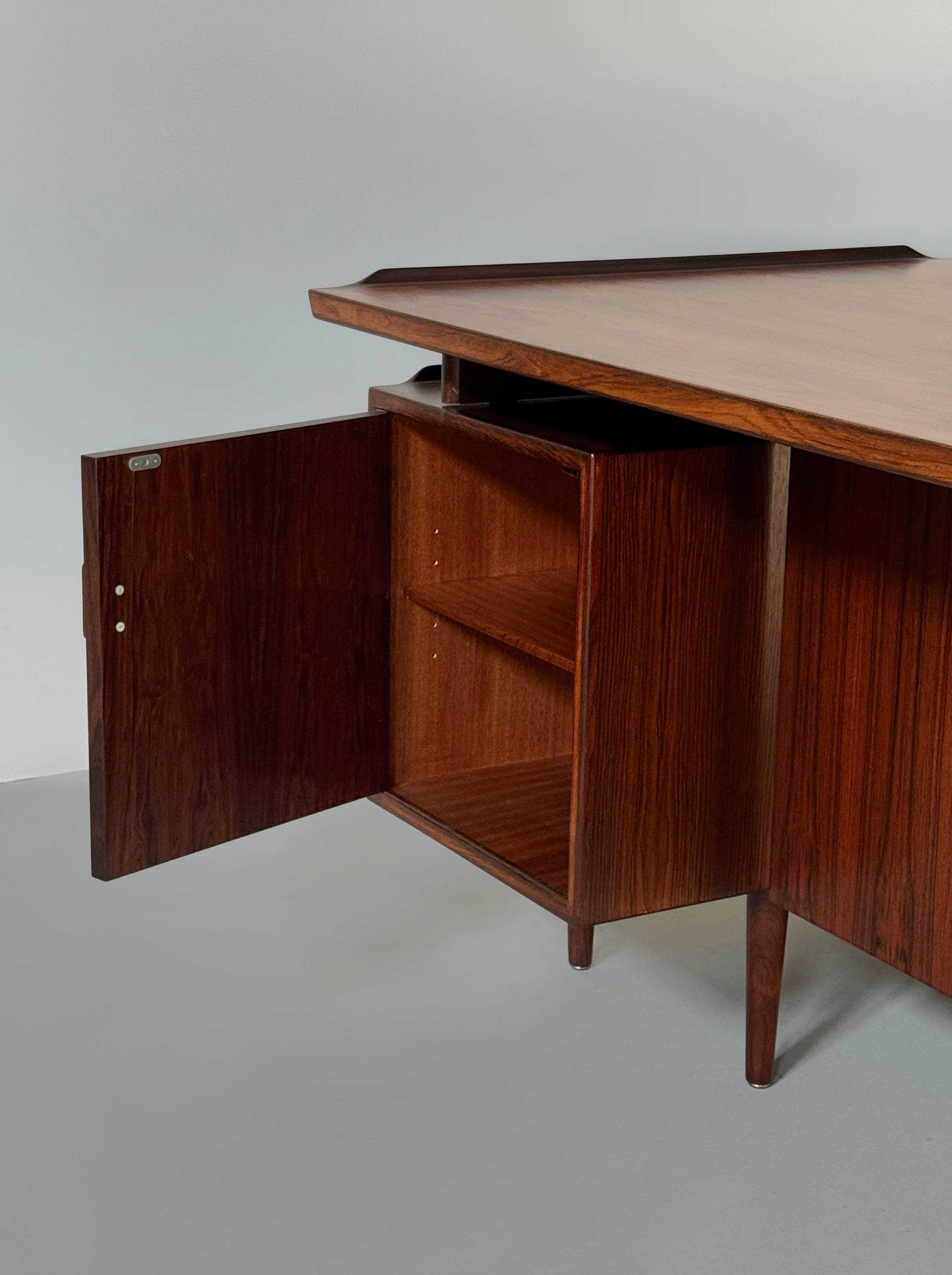 Model 209 Desk & Chair by Arne Vodder for Sibast Møbler