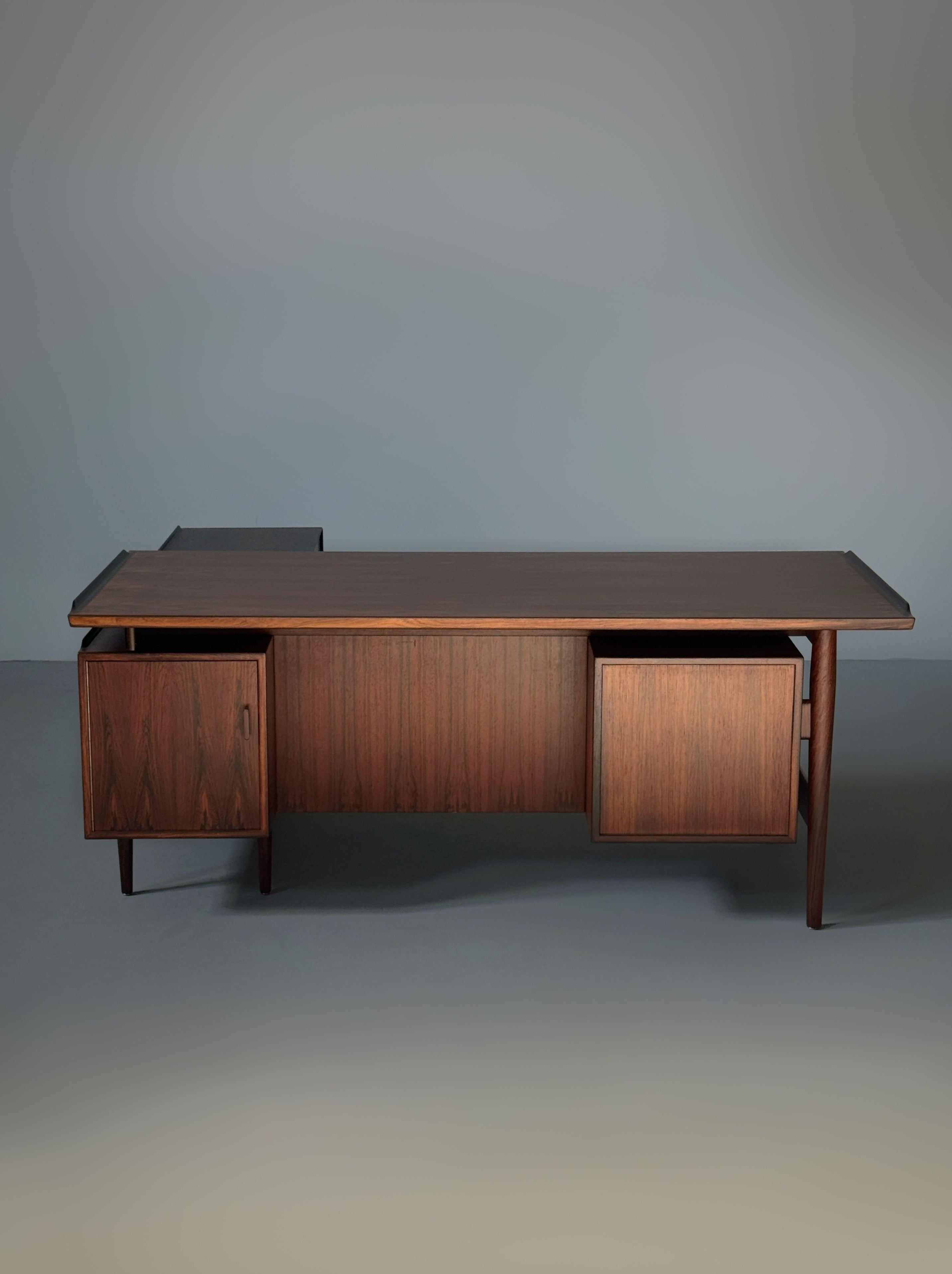 Model 209 Desk & Chair by Arne Vodder for Sibast Møbler