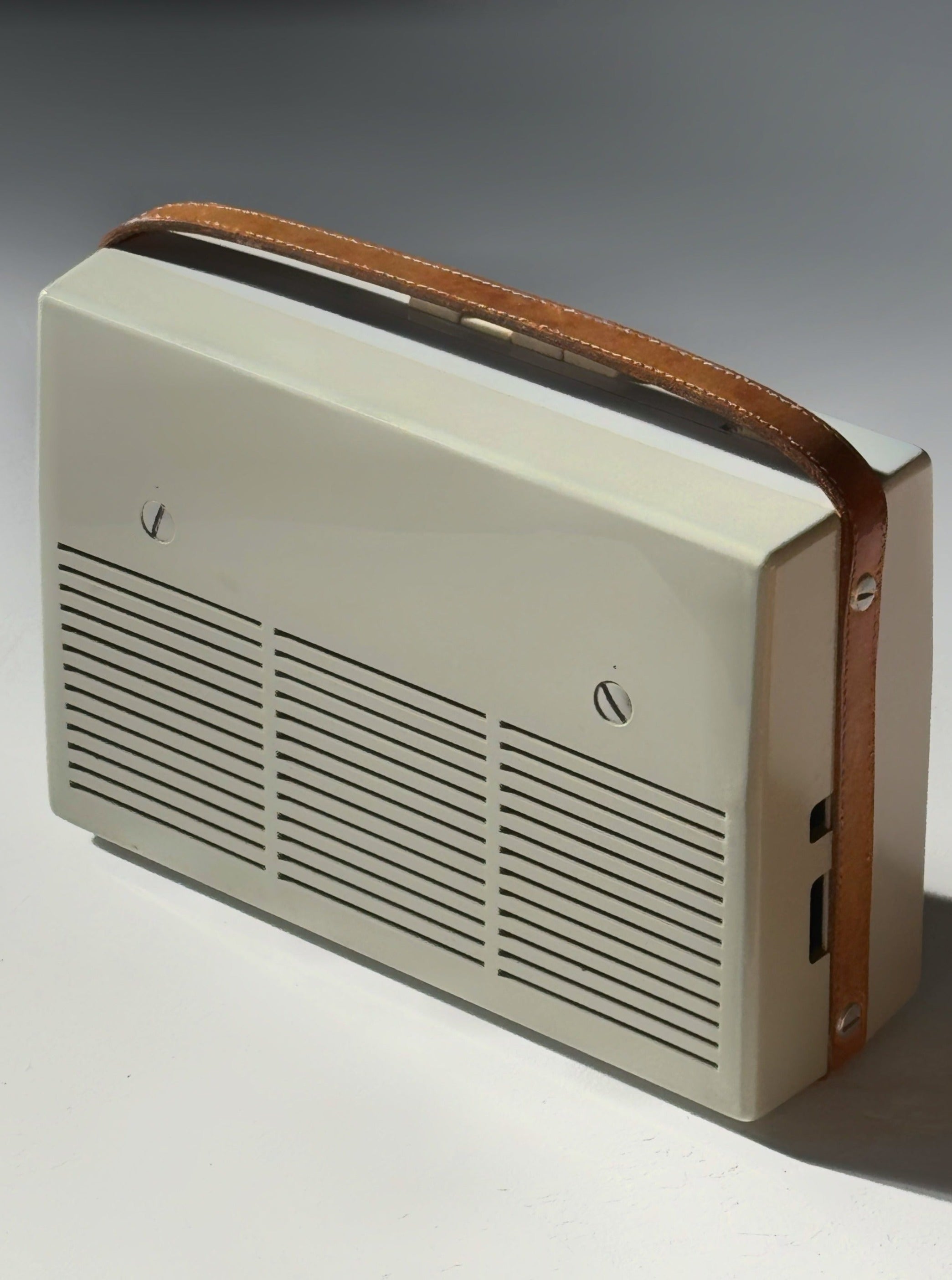 RADIO T22 by Dieter Rams, BRAUN Germany, 1960-62.