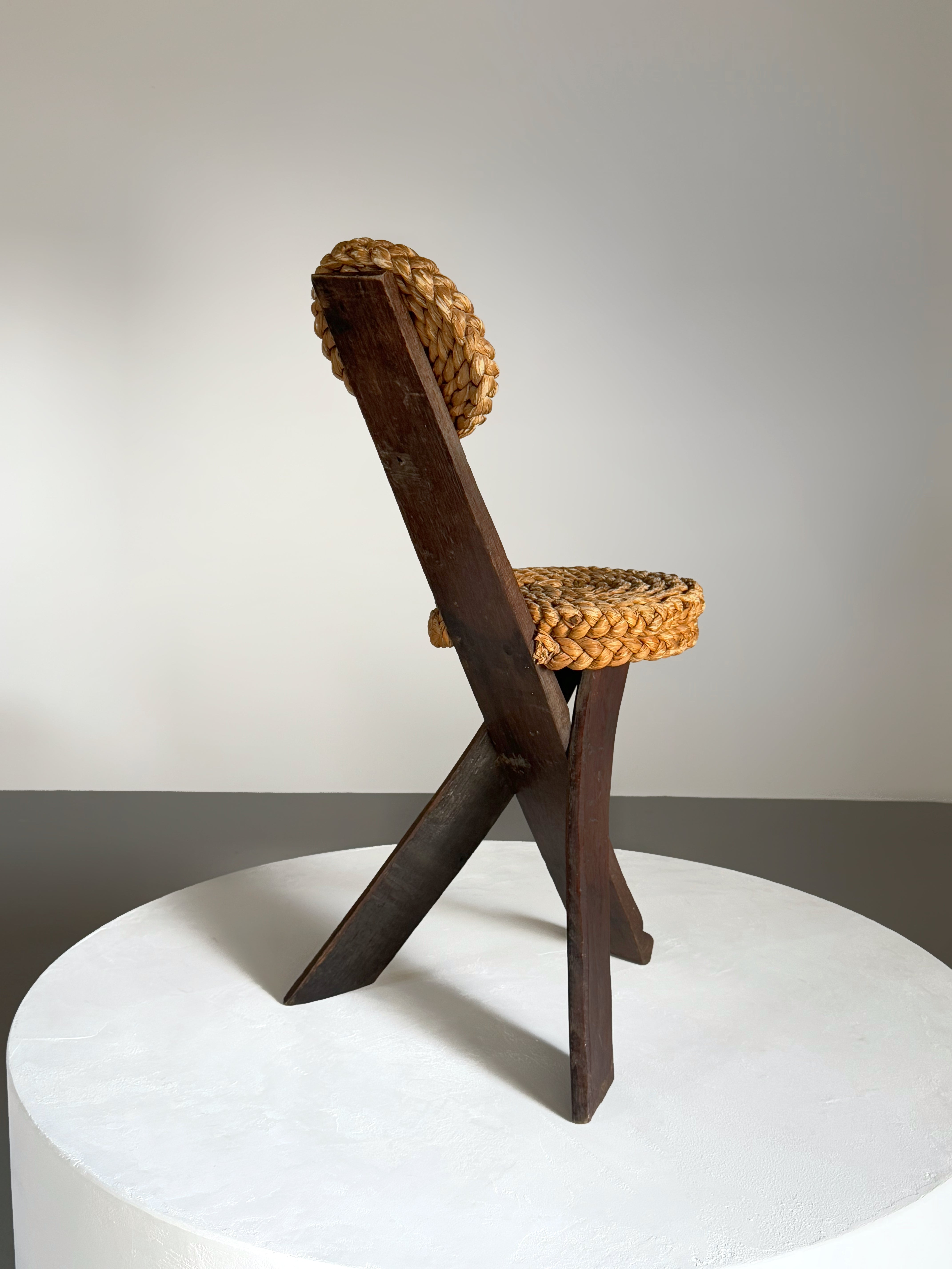 Brutalist rush chair designed by Adrien Audoux and Frida Minet