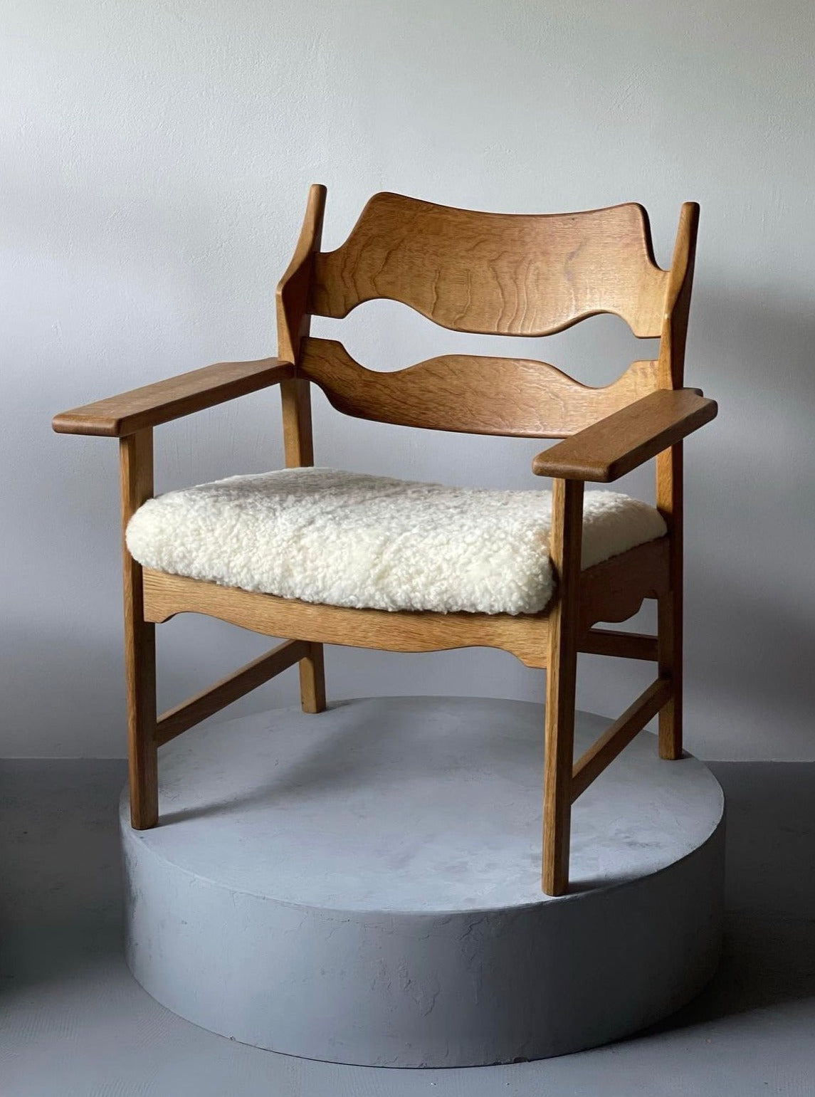 Razor Blade armchair in oak by Henry Kjærnulf