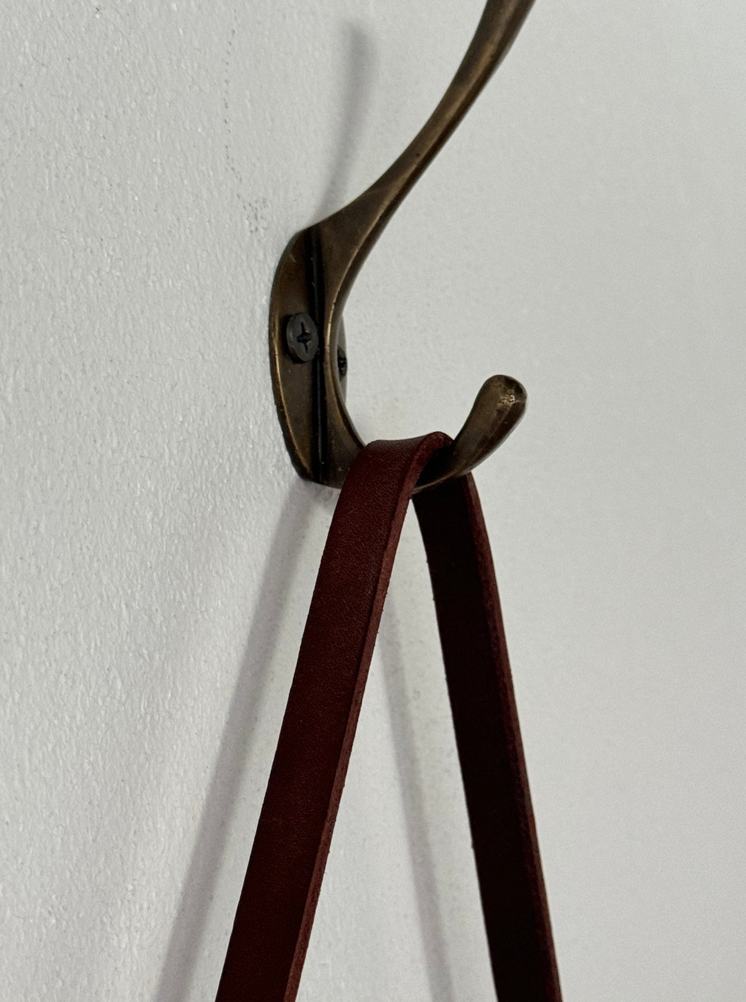 Wall mirror in rosewood and Leather by Uno & Östen Kristiansson for Luxus Vittsjö Möbelfabrik, 1960s Sweden