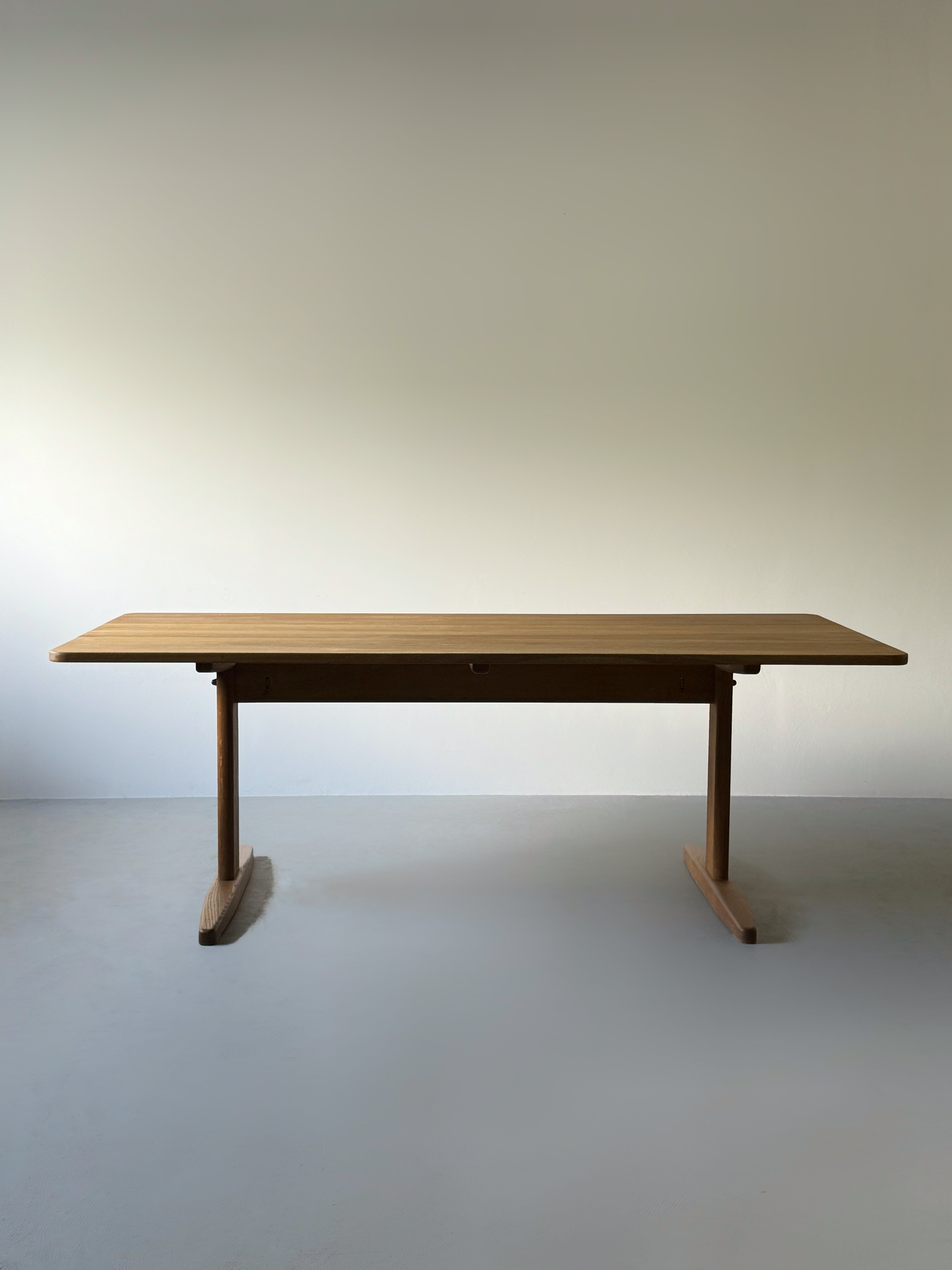 SHAKER DINING TABLE BY BØRGE MOGENSEN FOR C. M. MADSEN